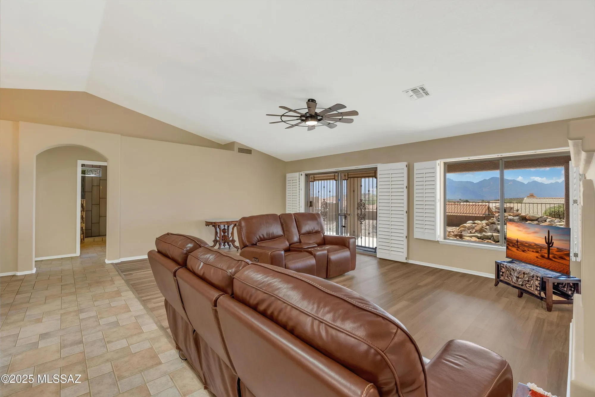 Property Slideshow image 27 of 50 | 63347 e squash blossom ln, Tucson, AZ, 85739