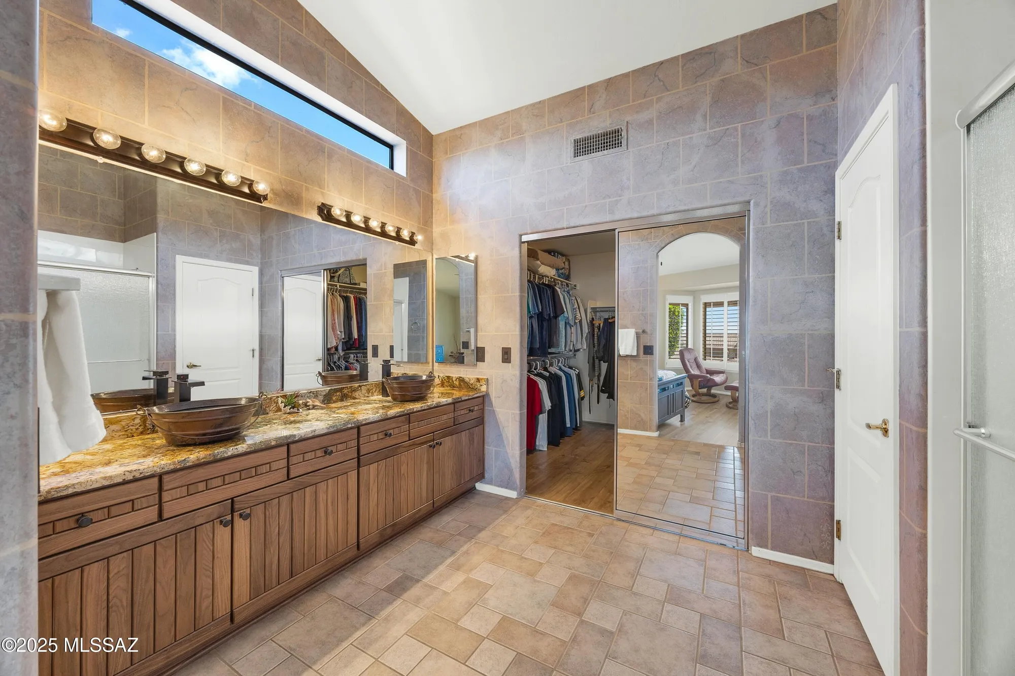 Property Slideshow image 23 of 50 | 63347 e squash blossom ln, Tucson, AZ, 85739
