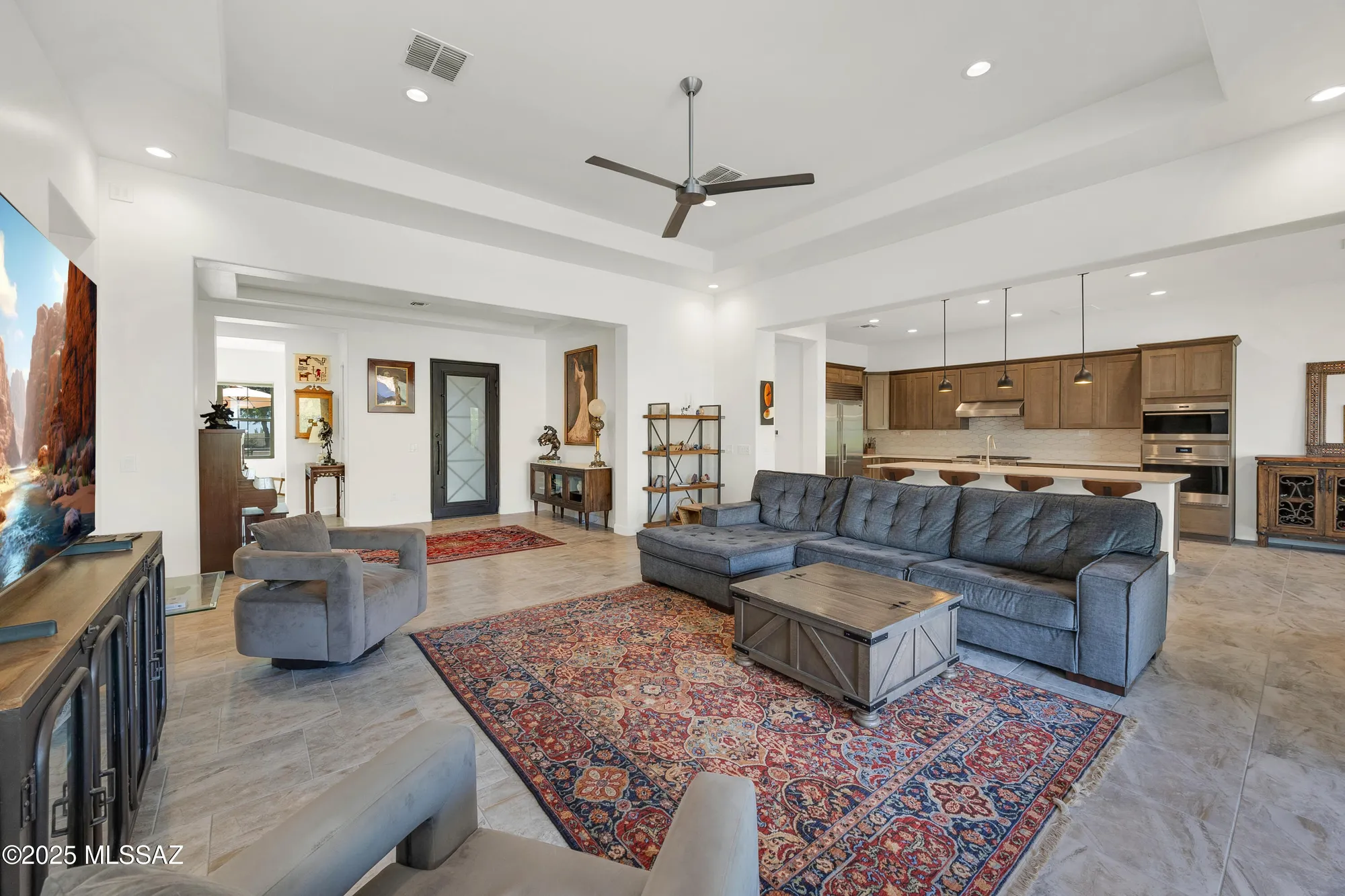 Property Slideshow image 9 of 50 | 66470 e peregrine pl, Tucson, AZ, 85739