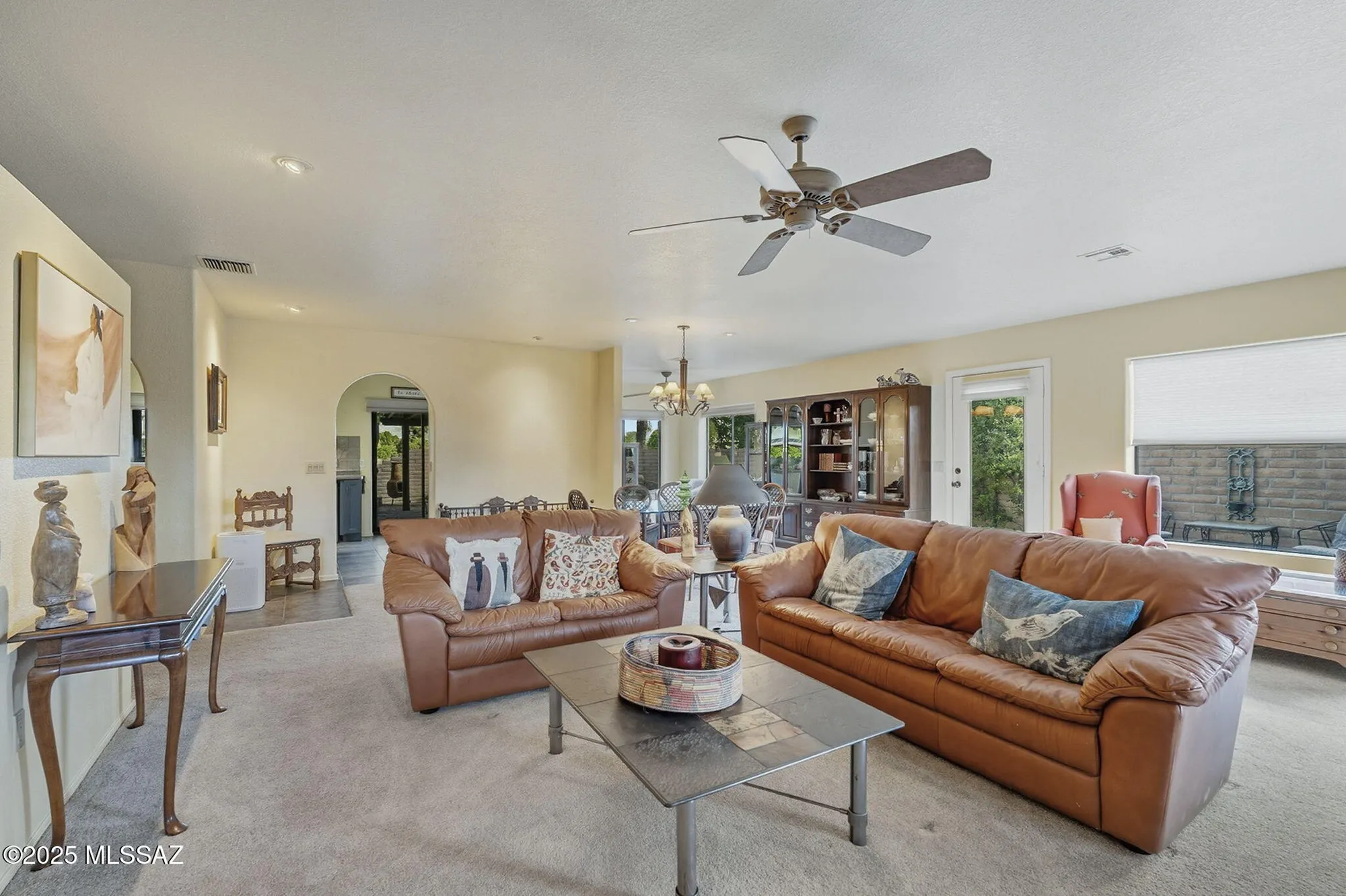 Property Slideshow image 7 of 50 | 1006 n paseo iris, Green Valley, AZ, 85614