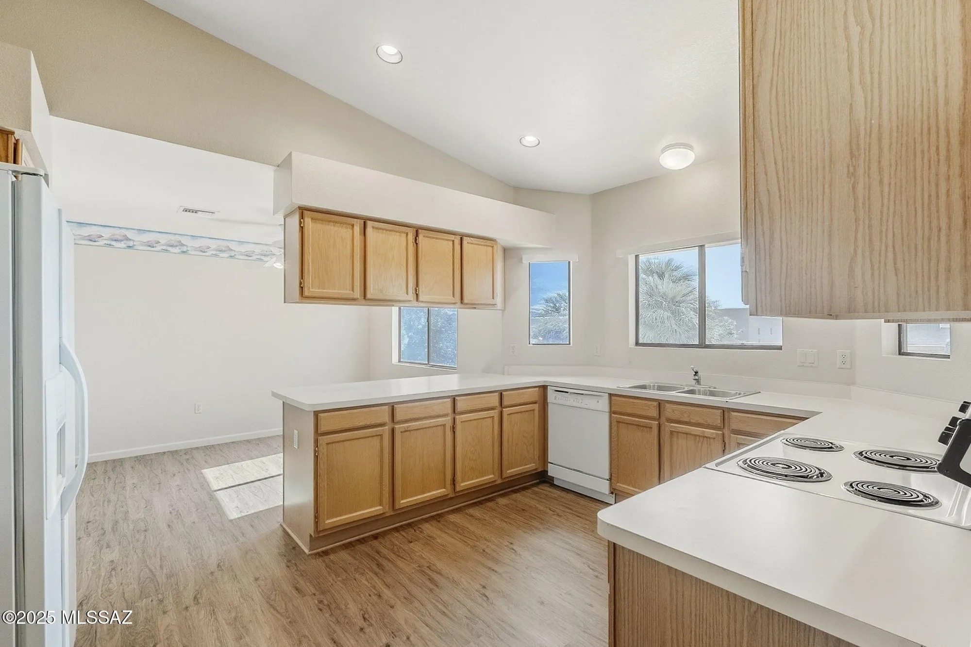 Property Slideshow image 16 of 51 | 819 w welcome way, Green Valley, AZ, 85614