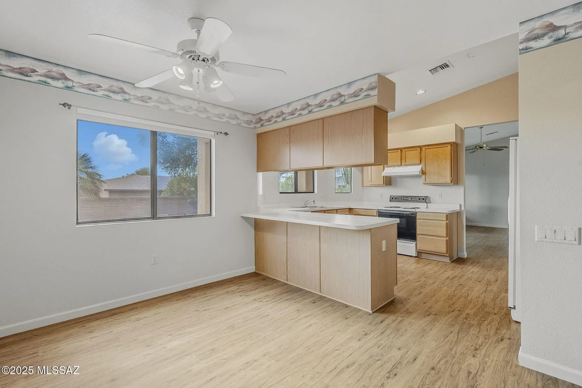 Property Slideshow image 21 of 51 | 819 w welcome way, Green Valley, AZ, 85614