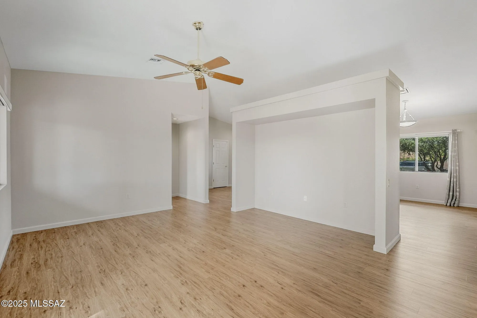 Property Slideshow image 14 of 51 | 819 w welcome way, Green Valley, AZ, 85614