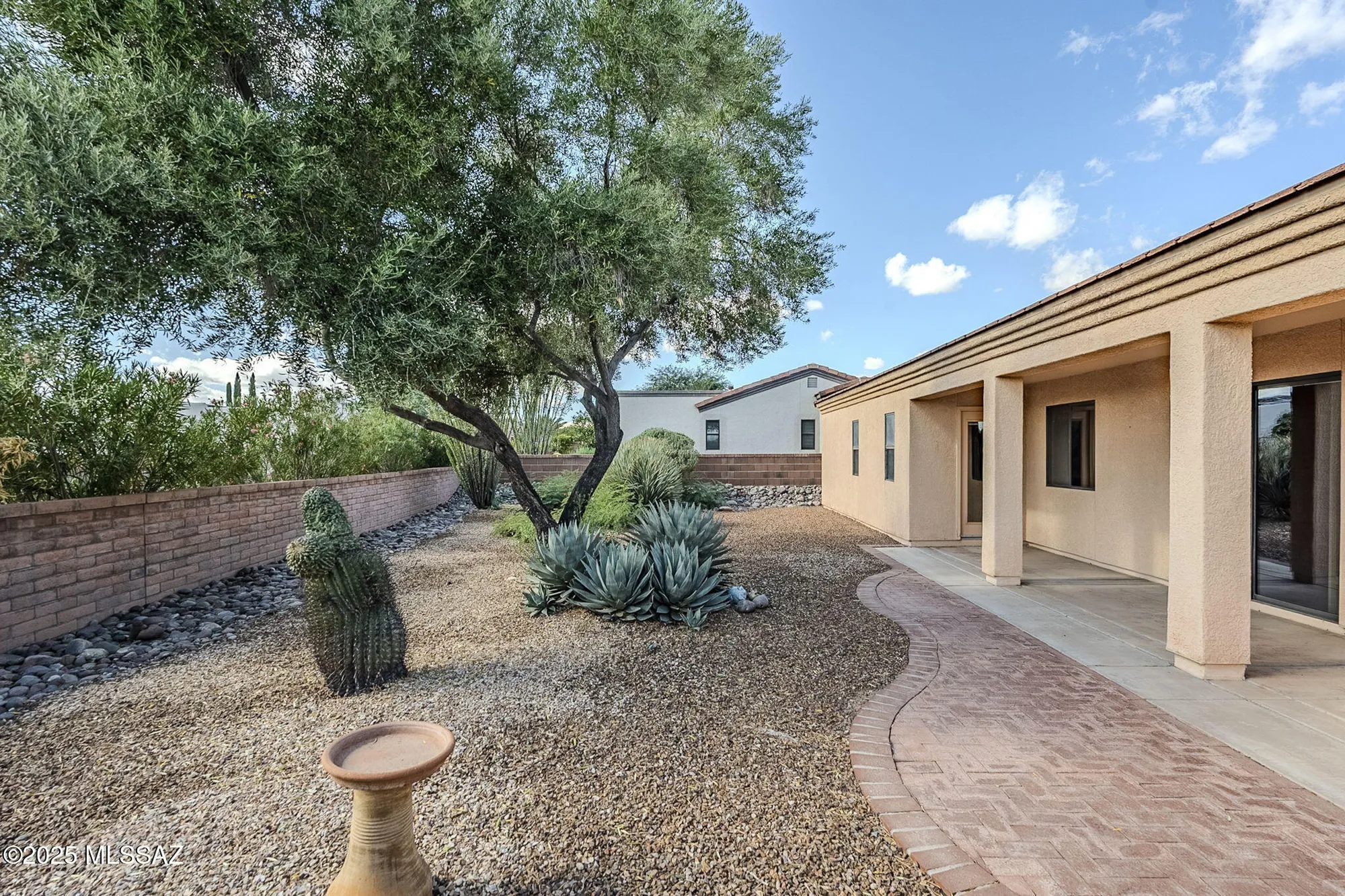 Property Slideshow image 46 of 51 | 819 w welcome way, Green Valley, AZ, 85614