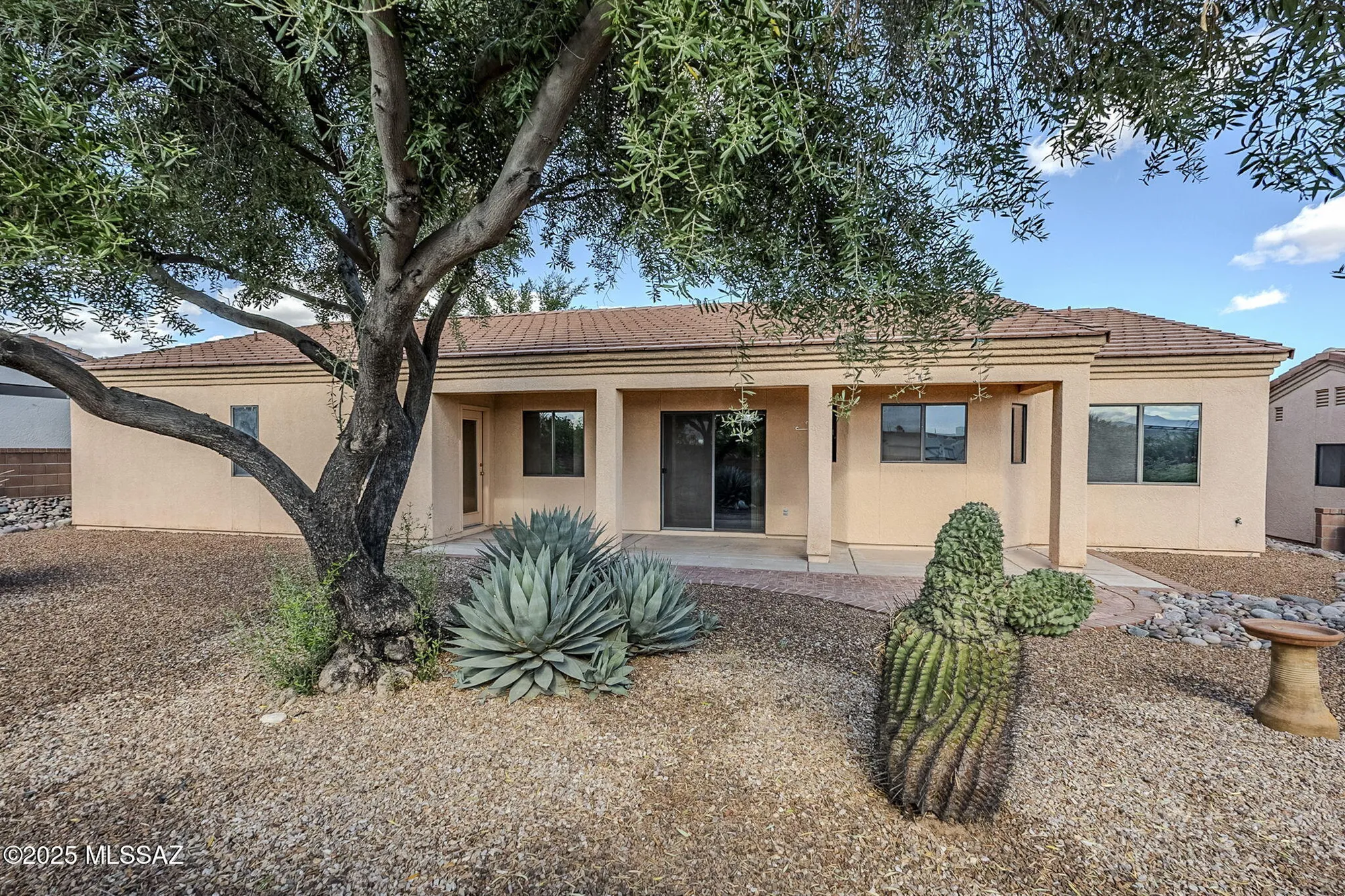 Property Slideshow image 42 of 51 | 819 w welcome way, Green Valley, AZ, 85614