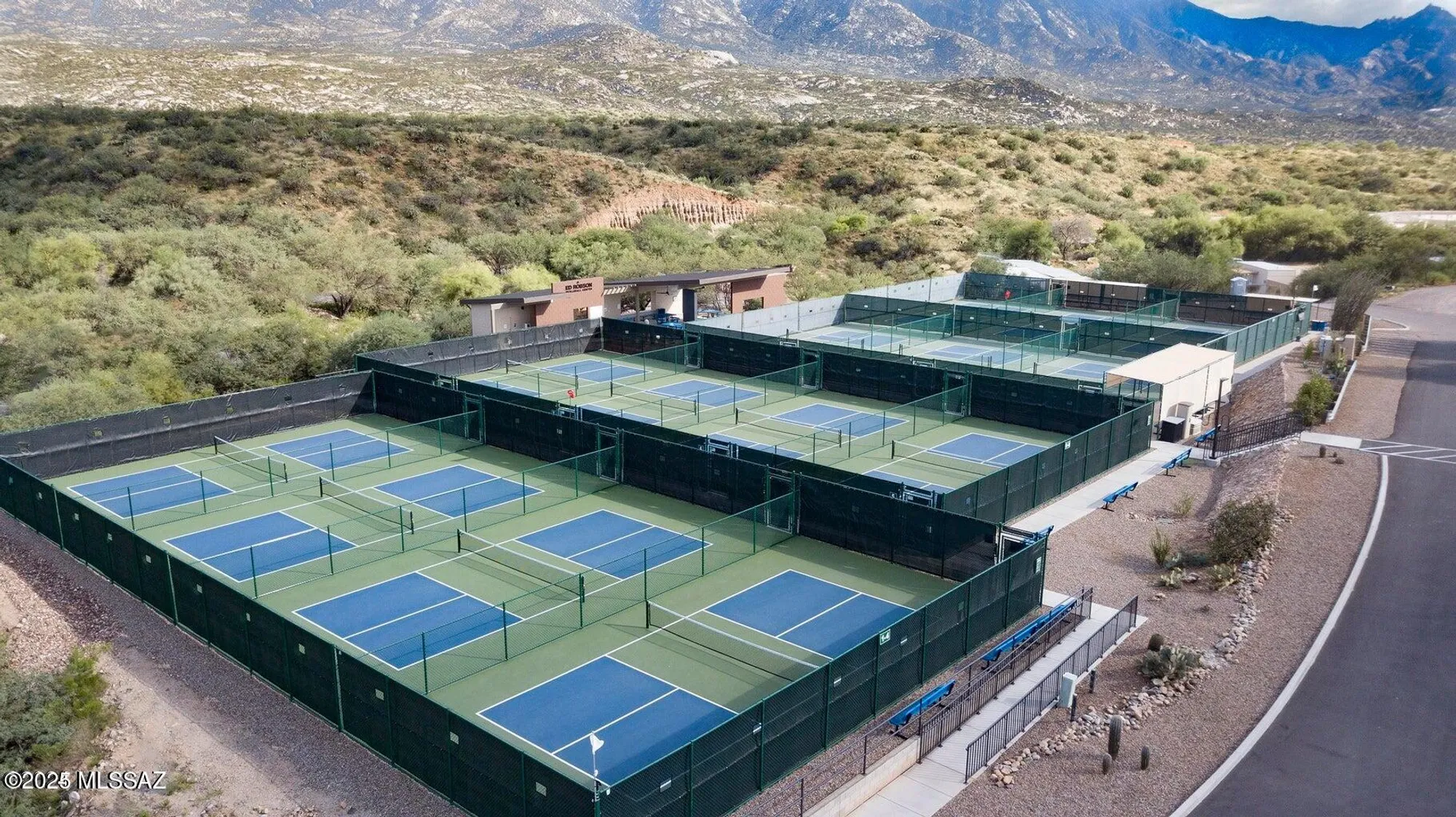 Property Slideshow image 34 of 48 | 38162 s desert bluff dr, Saddlebrooke, AZ, 85739