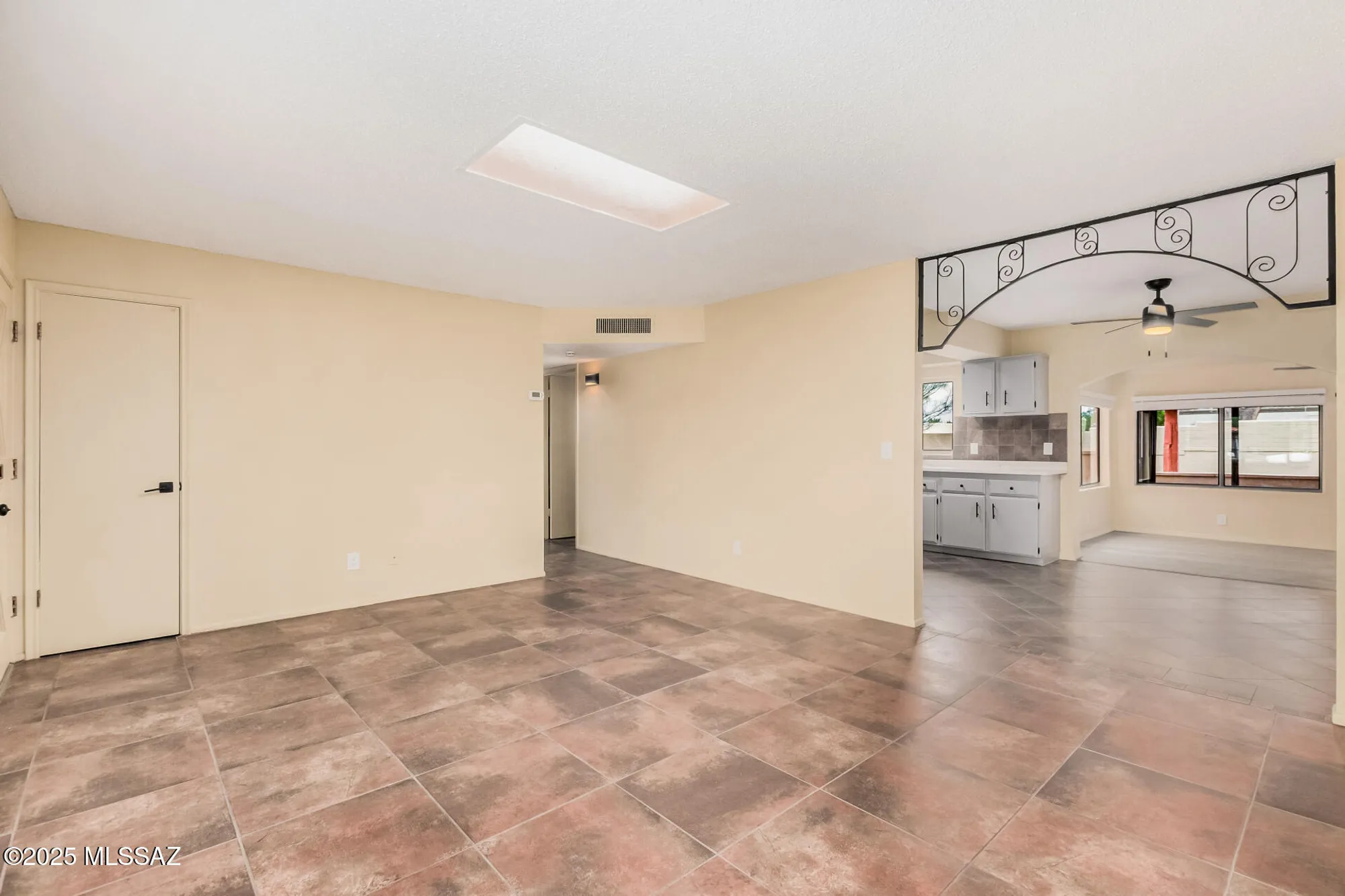 Property Slideshow image 6 of 30 | 116 e la soledad, Green Valley, AZ, 85614