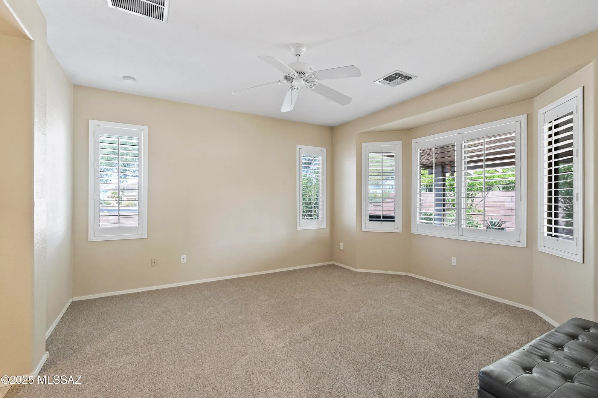 Property Slideshow image 23 of 42 | 7718 w madrigal dr, Tucson, AZ, 85743