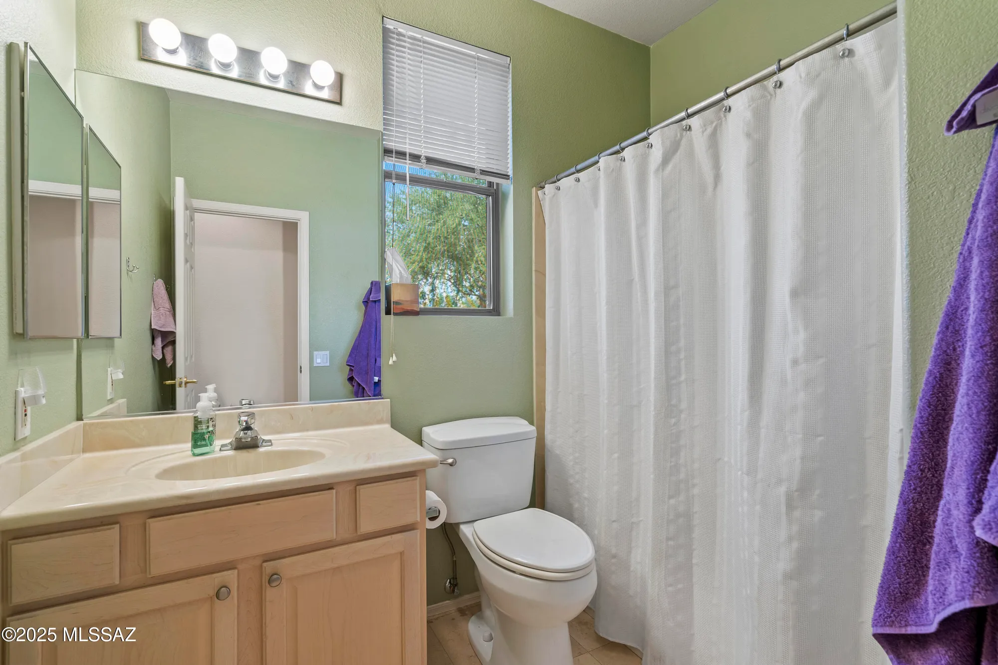 Property Slideshow image 29 of 42 | 7718 w madrigal dr, Tucson, AZ, 85743
