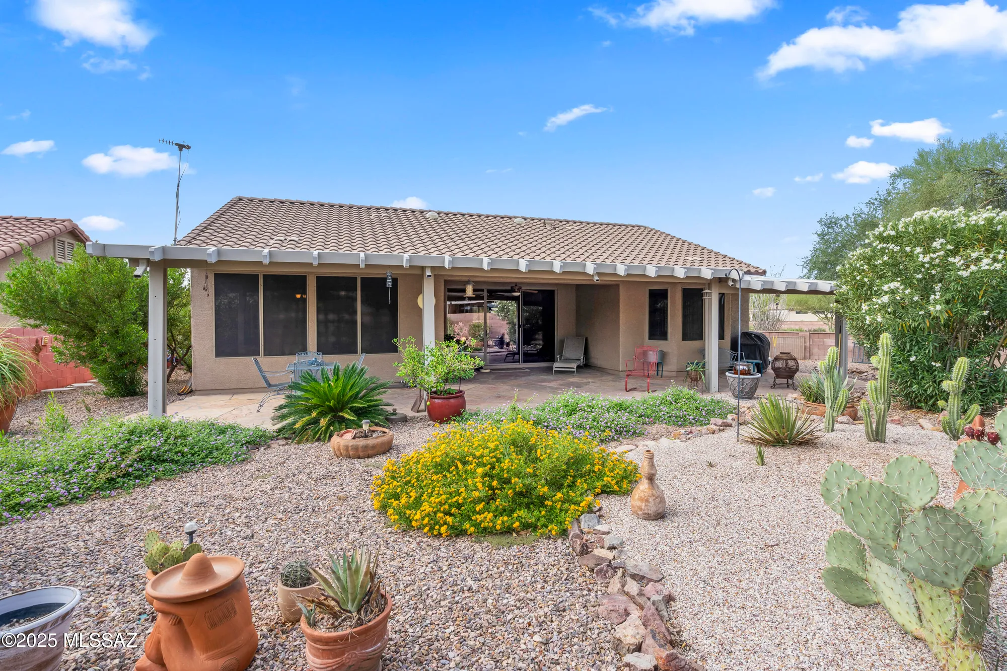 Property Slideshow image 34 of 42 | 7718 w madrigal dr, Tucson, AZ, 85743