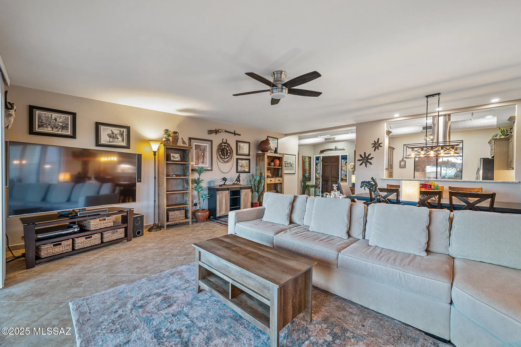 Property Slideshow image 8 of 33 | 1560 w calle del ducado, Green Valley, AZ, 85622