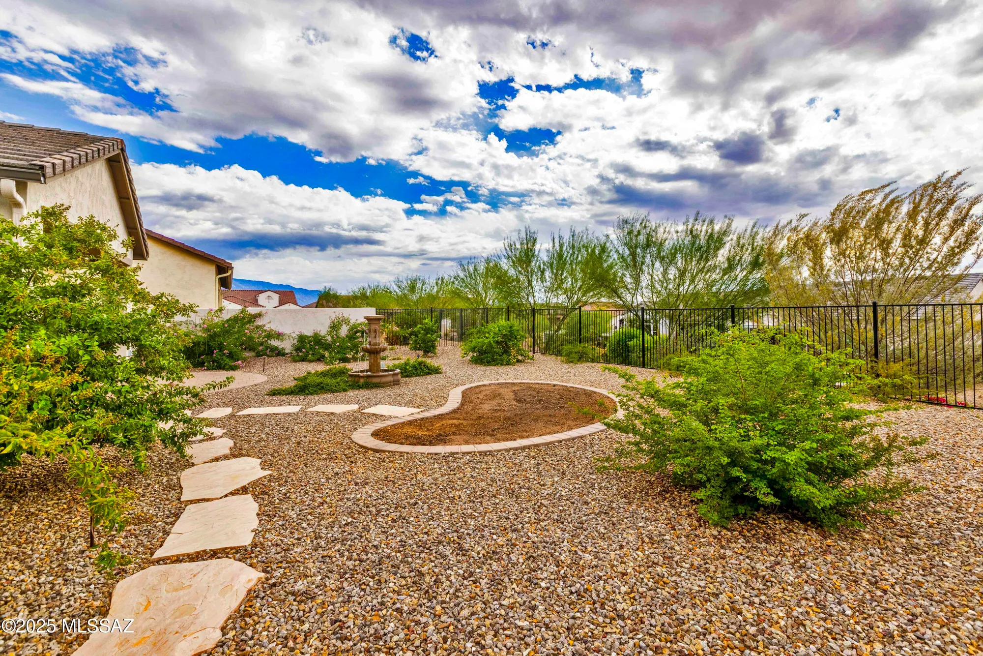 Property Slideshow image 24 of 33 | 30654 s chestnut way, Oracle, AZ, 85623