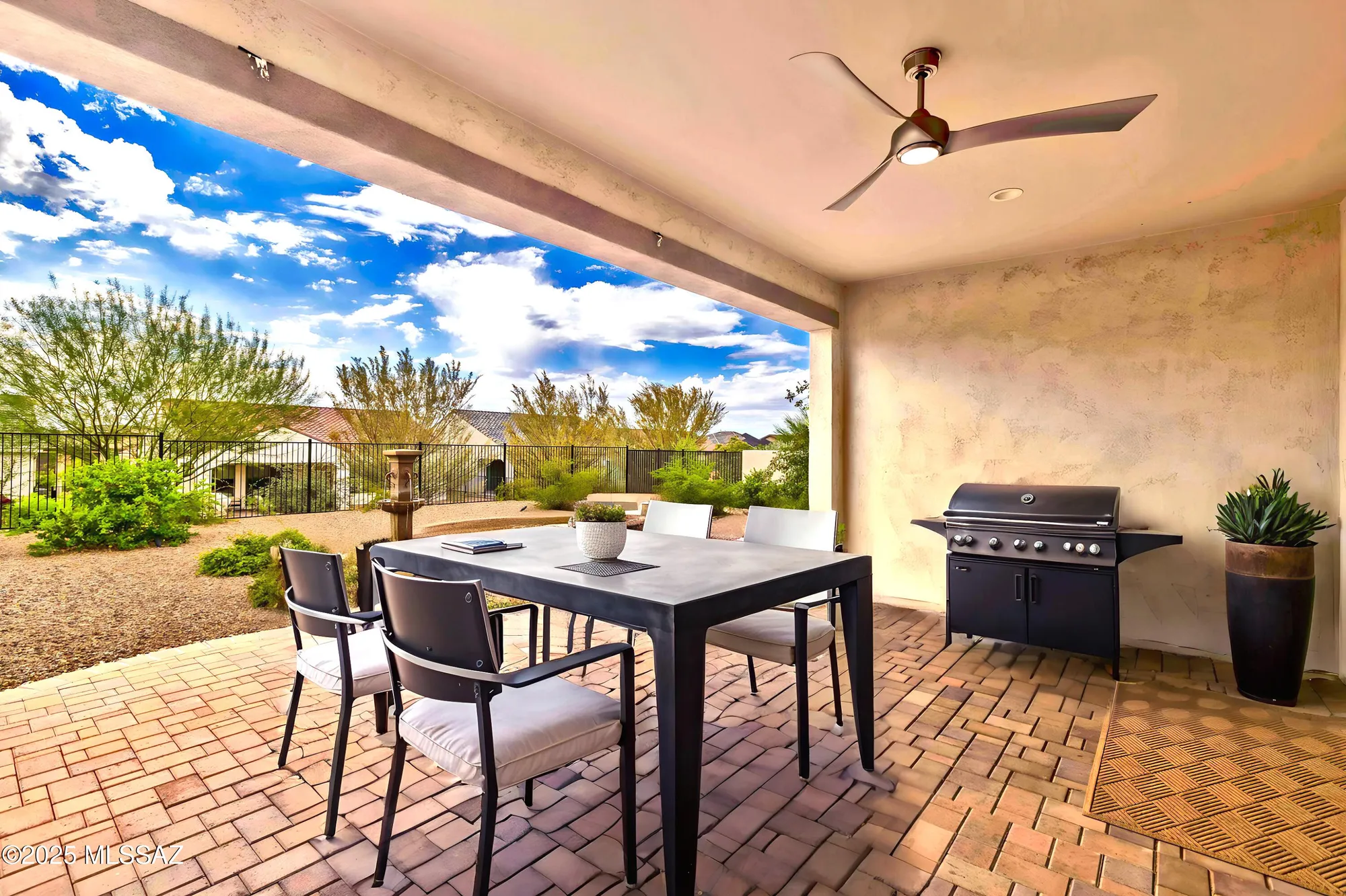 Property Slideshow image 10 of 33 | 30654 s chestnut way, Oracle, AZ, 85623