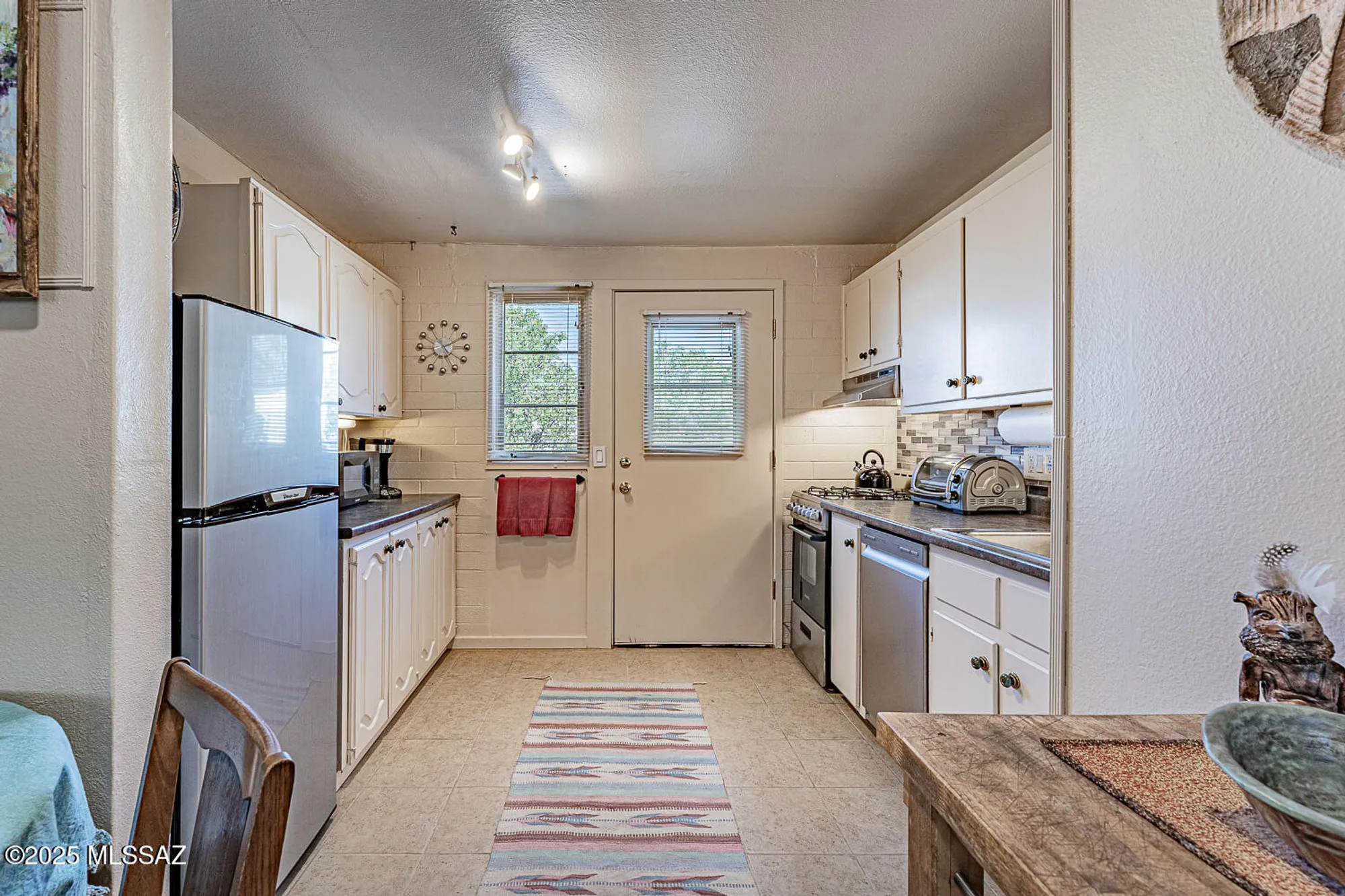 Property Slideshow image 8 of 25 | 329 s paseo tierra a, Green Valley, AZ, 85614