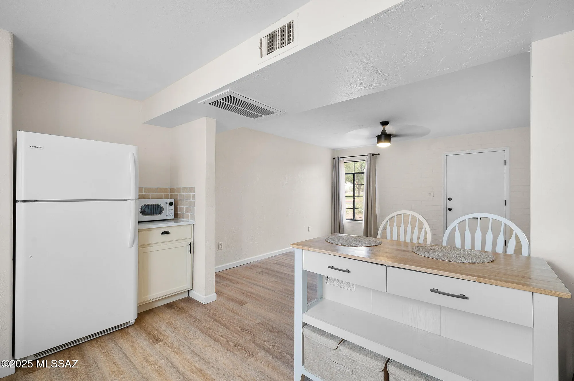 Property Slideshow image 16 of 33 | 435 s paseo lobo b, Green Valley, AZ, 85614