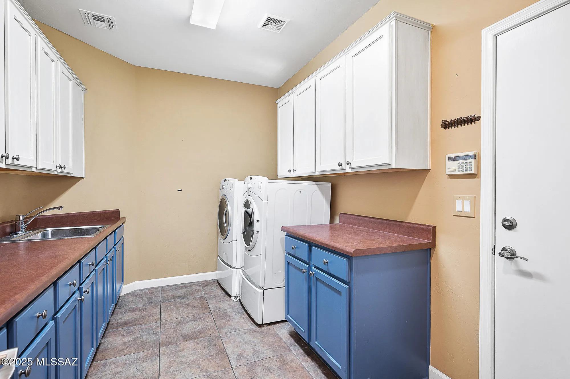 Property Slideshow image 23 of 41 | 514 n keyes rd, Green Valley, AZ, 85614