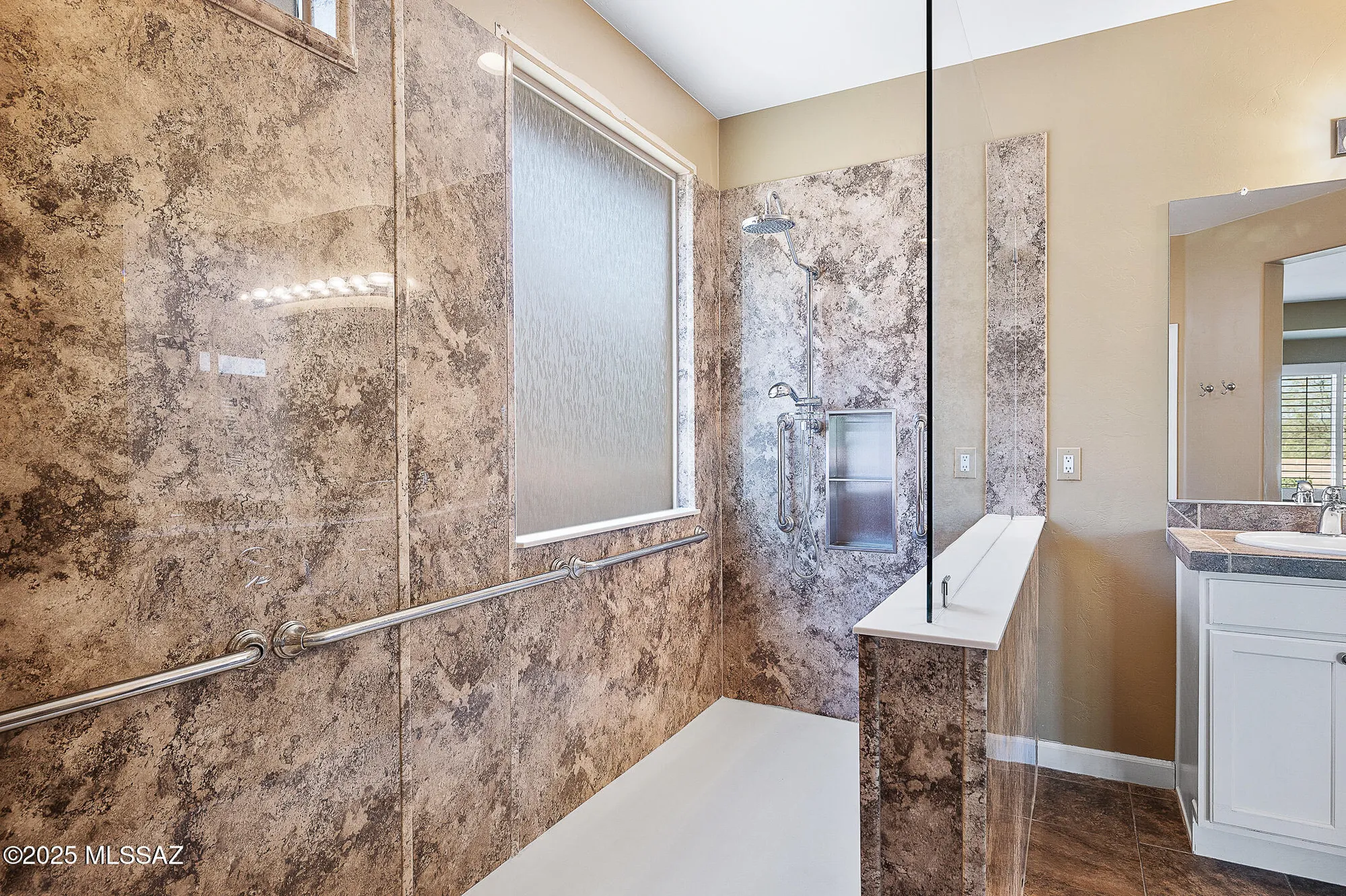 Property Slideshow image 17 of 41 | 514 n keyes rd, Green Valley, AZ, 85614