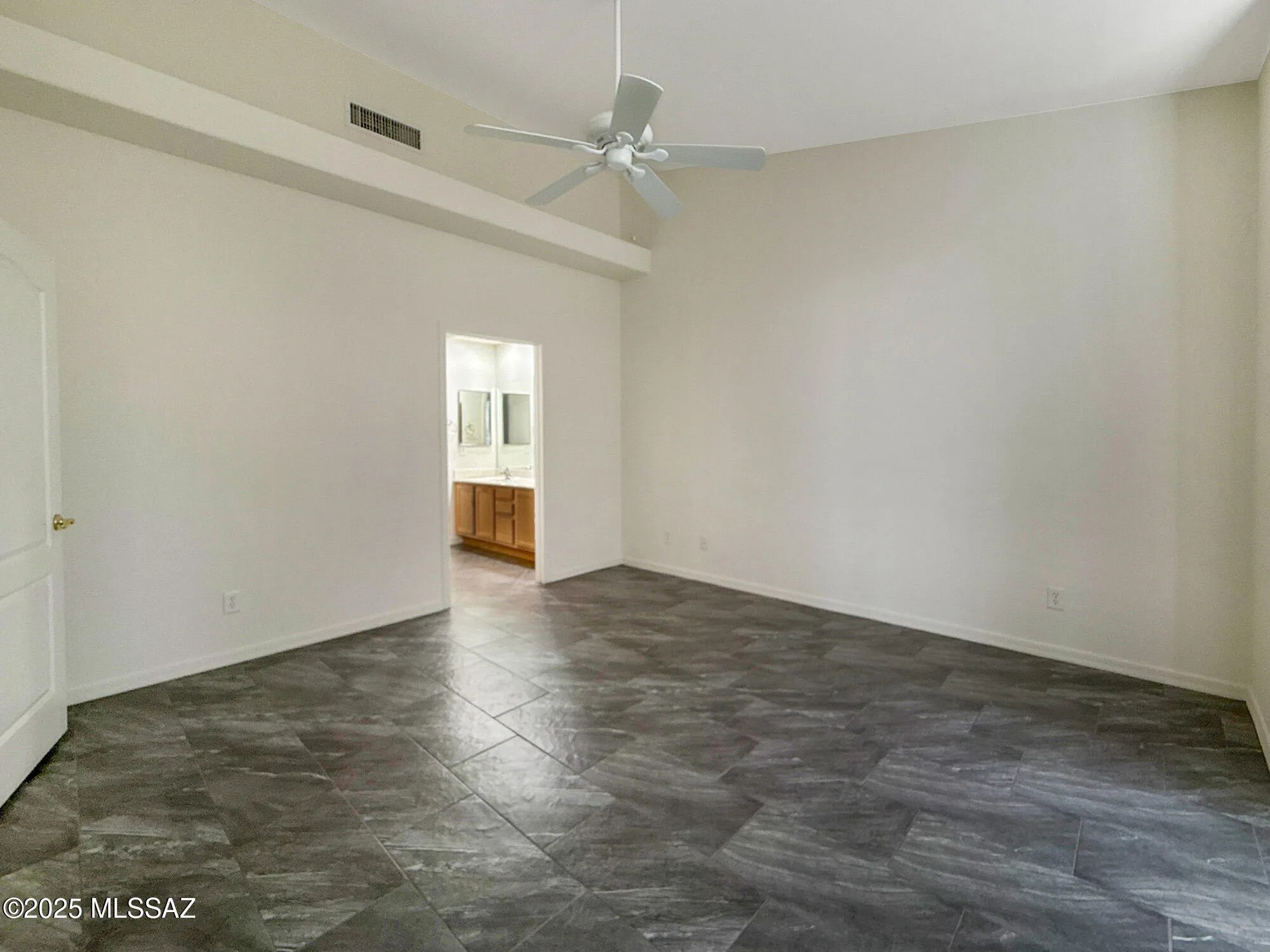 Property Slideshow image 24 of 27 | 13401 n rancho vistoso blvd unit 213, Oro Valley, AZ, 85755