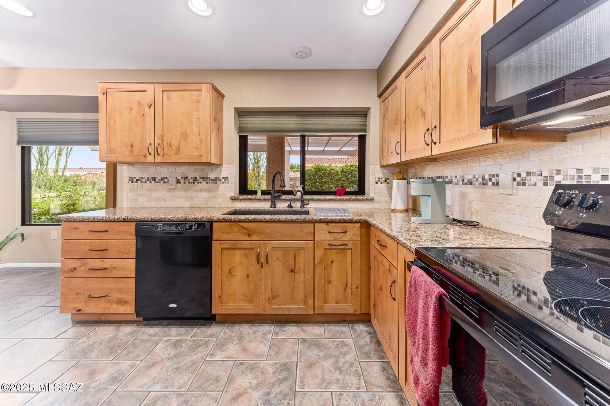 Property Slideshow image 7 of 19 | 14411 n sky trl, Oro Valley, AZ, 85755