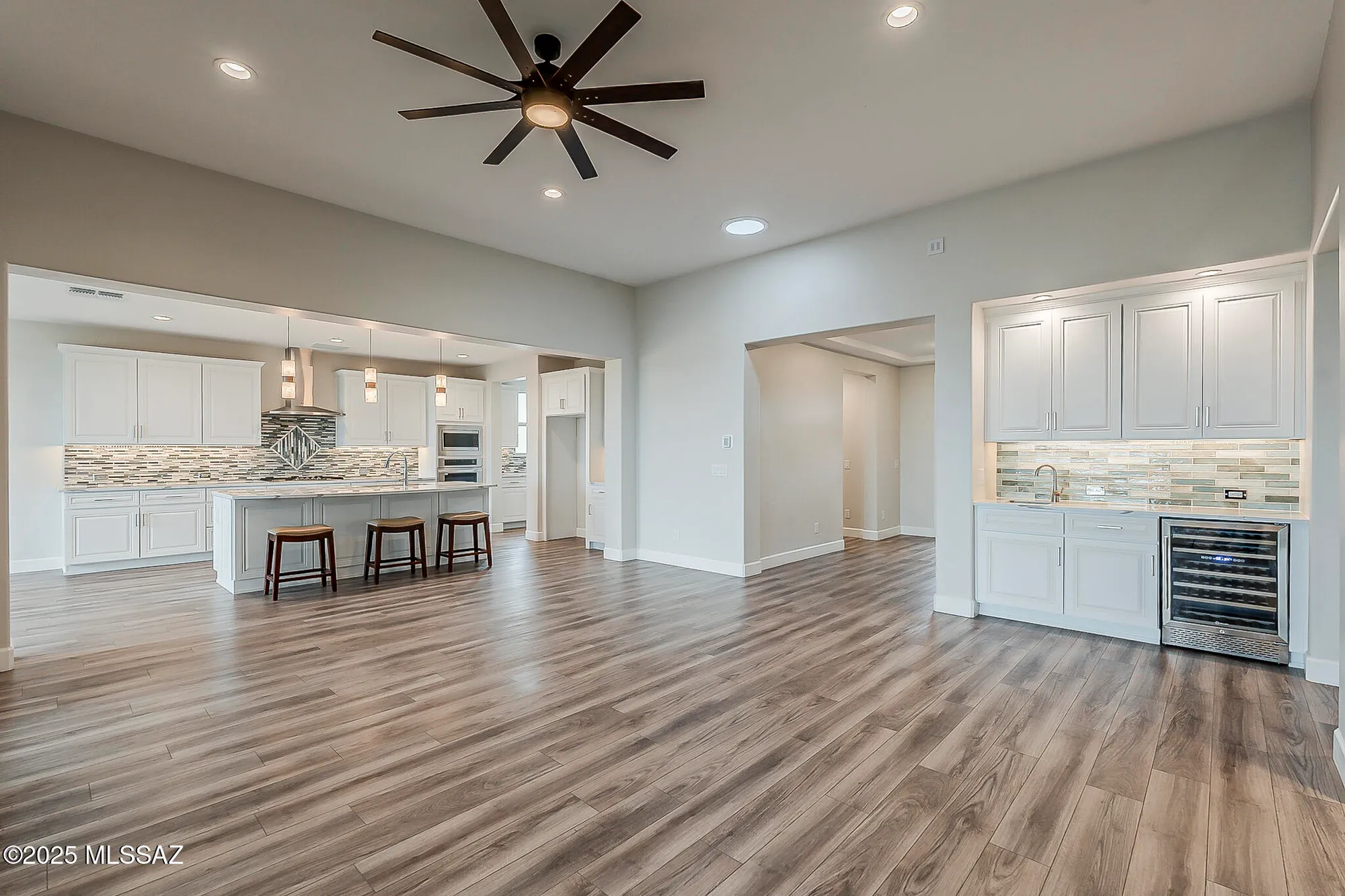 Property Slideshow image 11 of 51 | 2333 e copper valley way, Green Valley, AZ, 85614