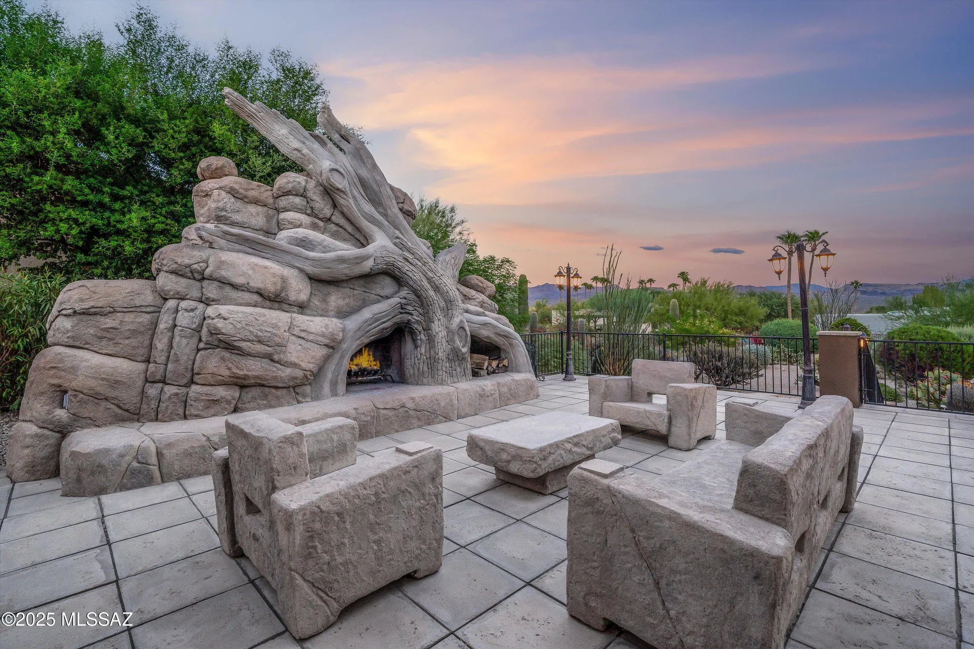 Property Slideshow image 38 of 52 | 26607 n avenida del ray, Scottsdale, AZ, 85263