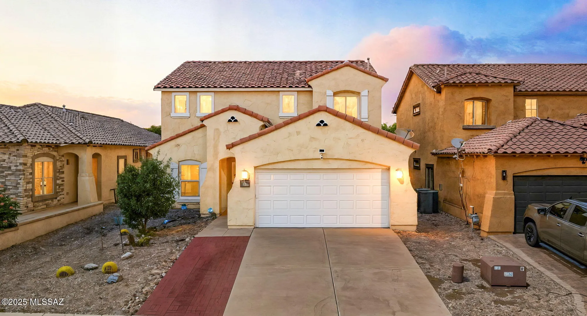 Property Slideshow image 1 of 31 | 892 w calle valenciana, Sahuarita, AZ, 85629