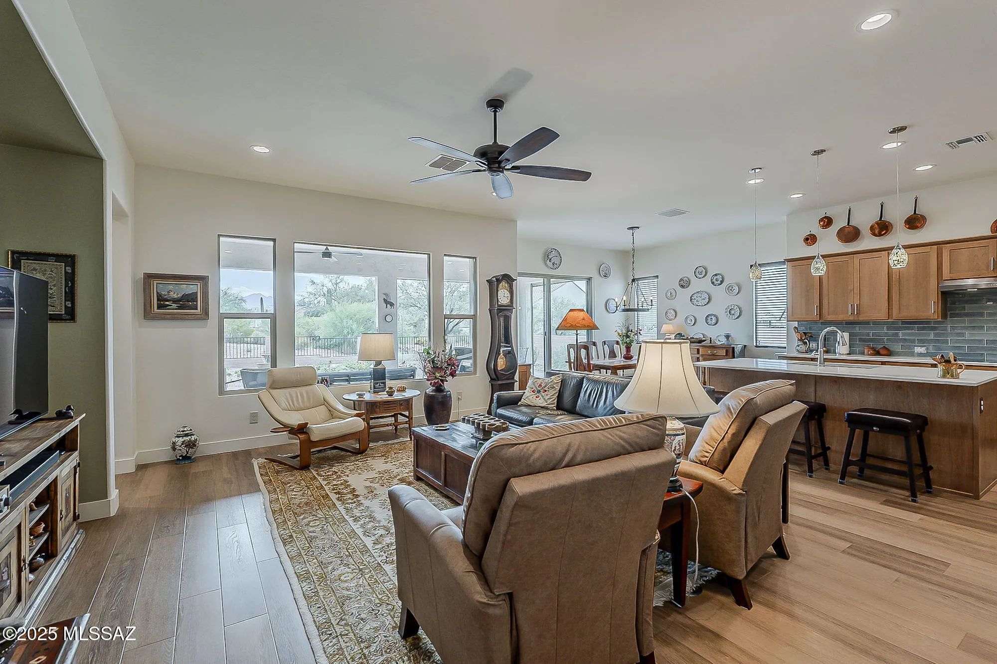 Property Slideshow image 7 of 48 | 1668 e comely ct, Green Valley, AZ, 85614