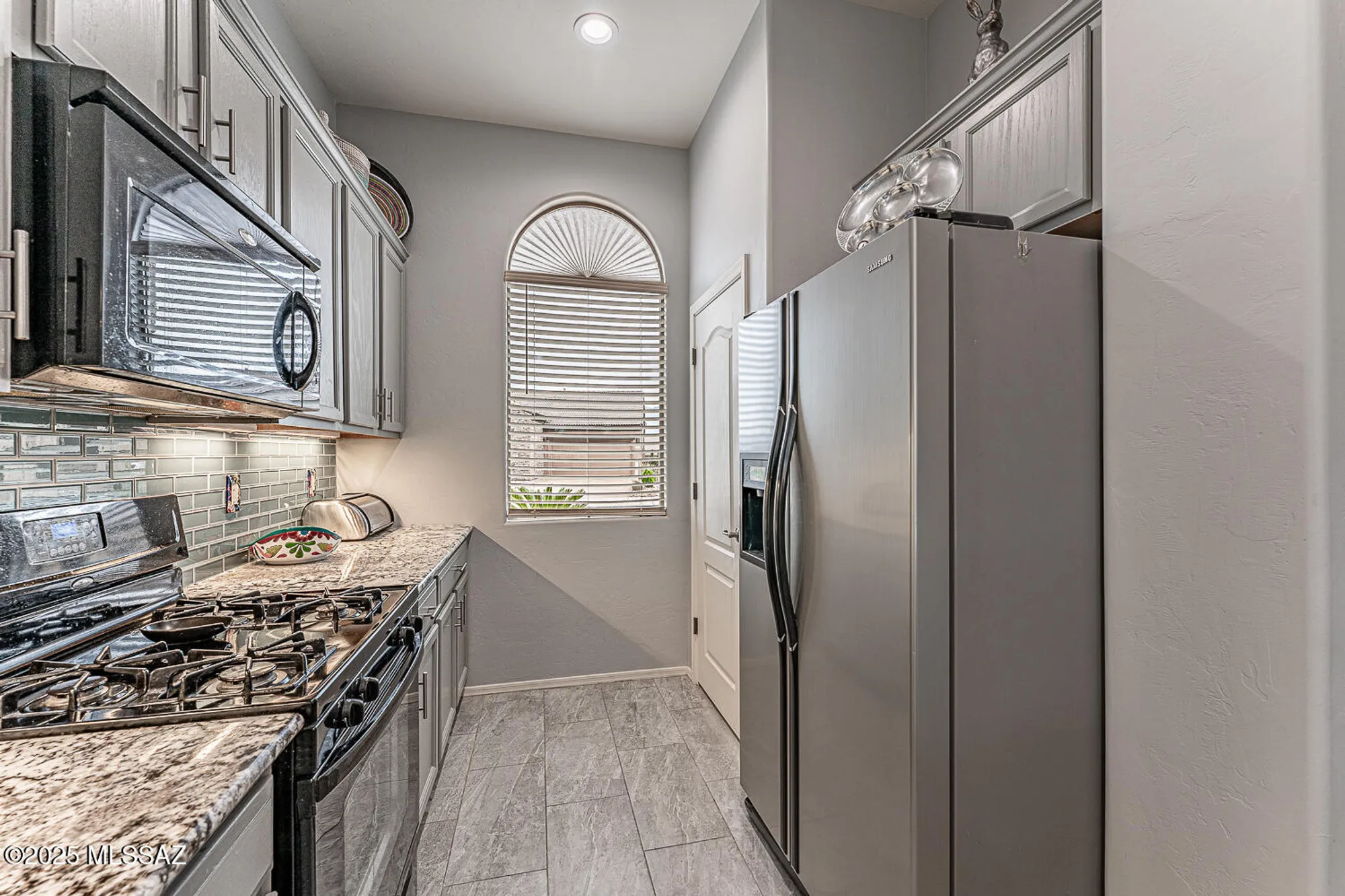 Property Slideshow image 10 of 29 | 5864 s azure vista way, Green Valley, AZ, 85622