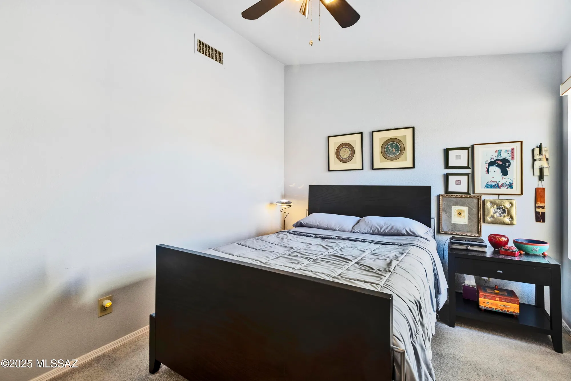 Property Slideshow image 25 of 50 | 63648 e edgeview ln, Tucson, AZ, 85739