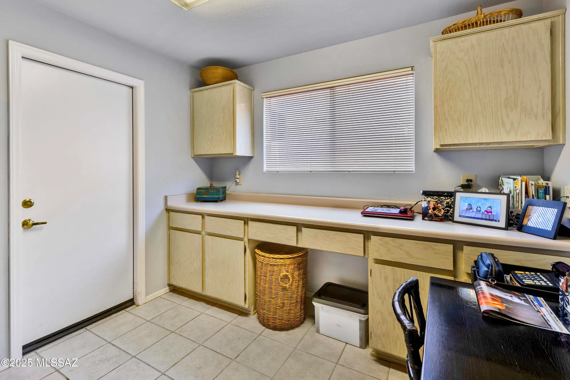 Property Slideshow image 27 of 50 | 63648 e edgeview ln, Tucson, AZ, 85739