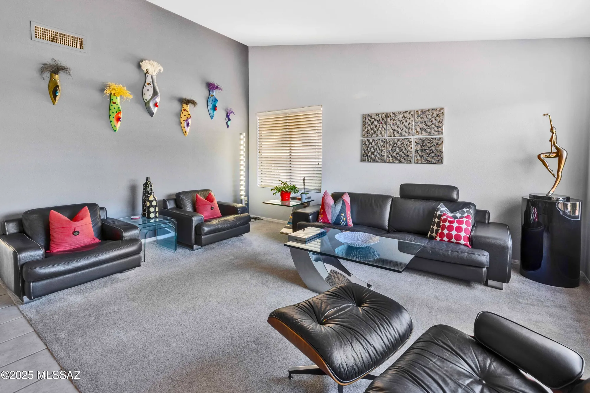 Property Slideshow image 10 of 50 | 63648 e edgeview ln, Tucson, AZ, 85739