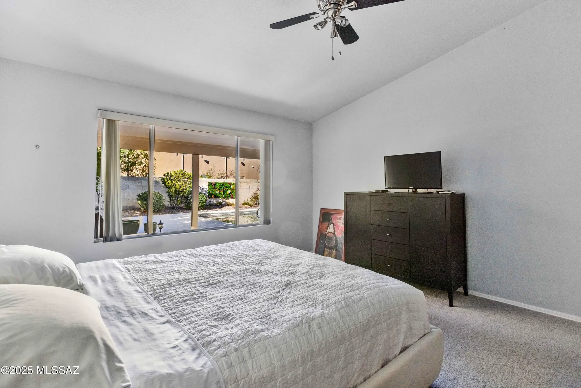 Property Slideshow image 20 of 50 | 63648 e edgeview ln, Tucson, AZ, 85739