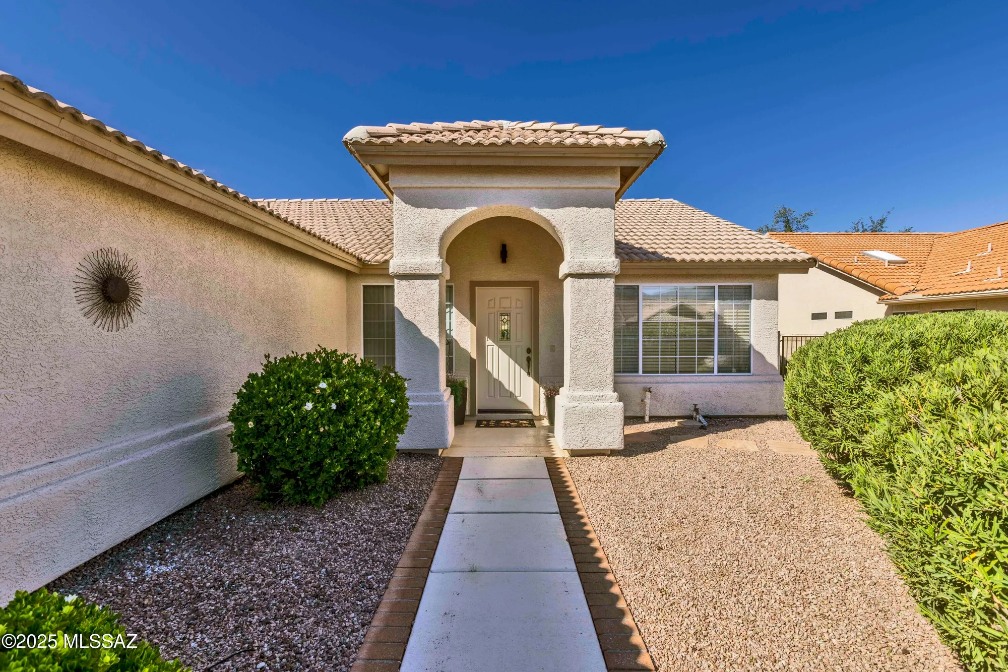 Property Slideshow image 5 of 50 | 63648 e edgeview ln, Tucson, AZ, 85739