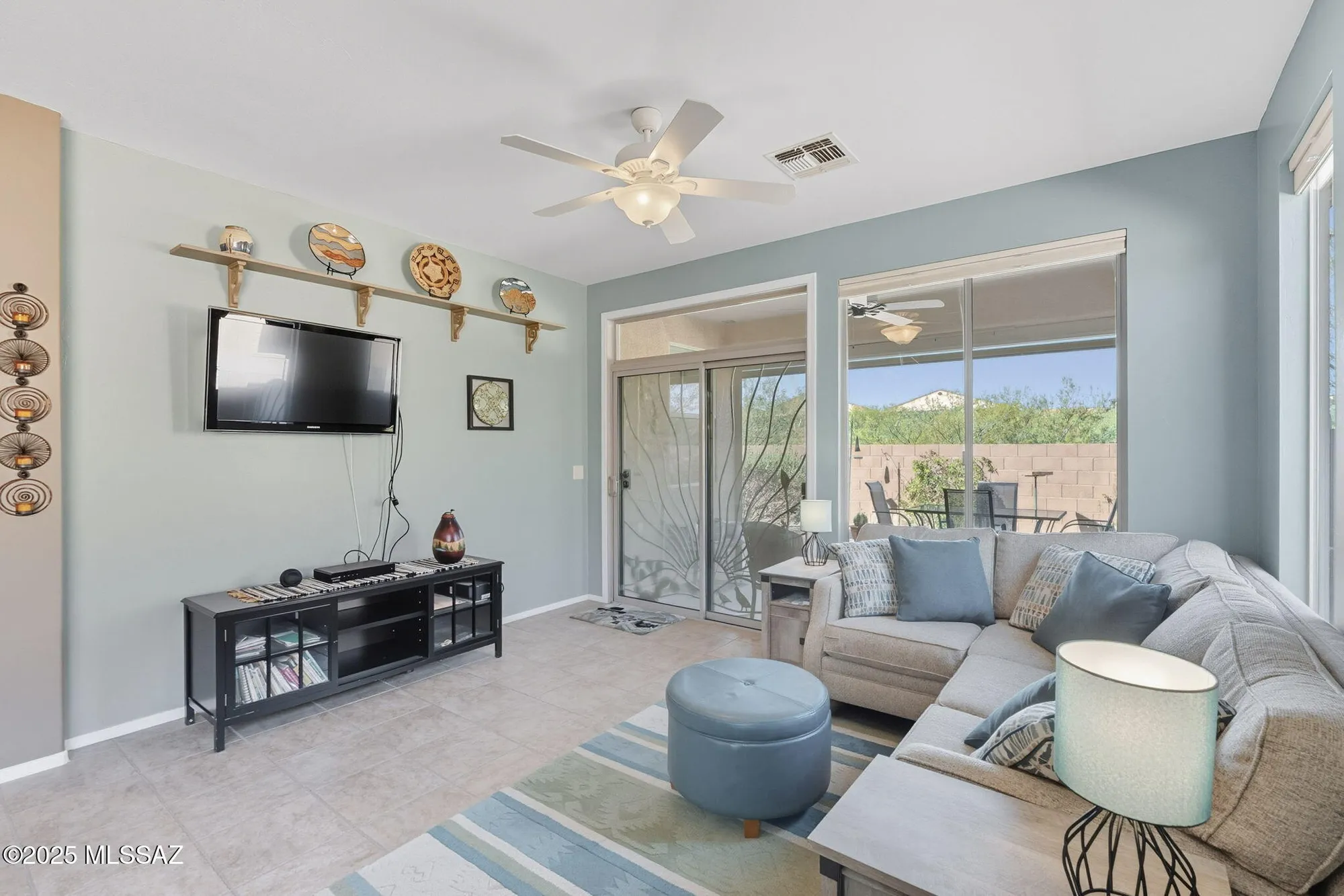 Property Slideshow image 12 of 40 | 897 n delacroix dr, Green Valley, AZ, 85614