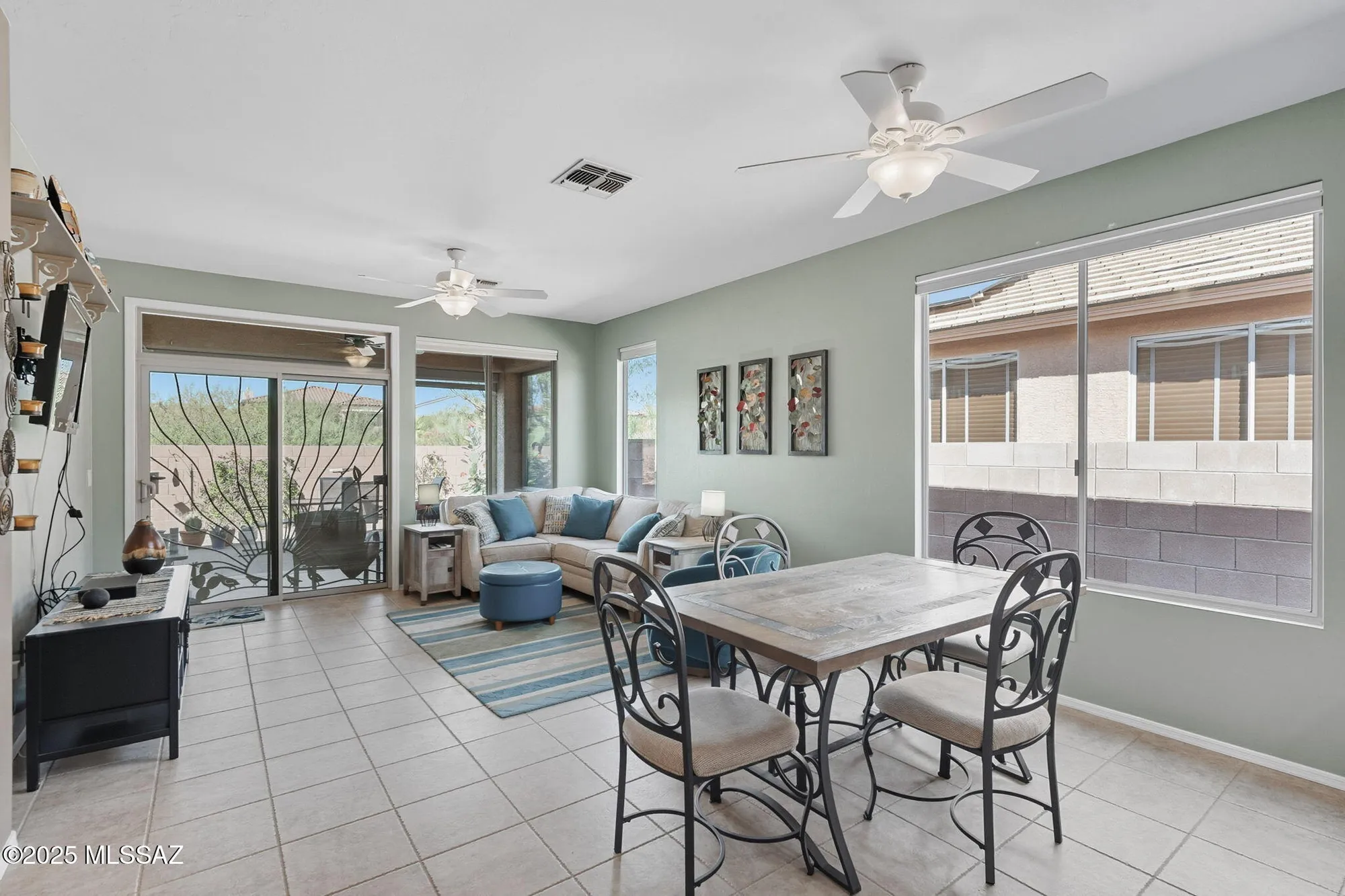 Property Slideshow image 11 of 40 | 897 n delacroix dr, Green Valley, AZ, 85614