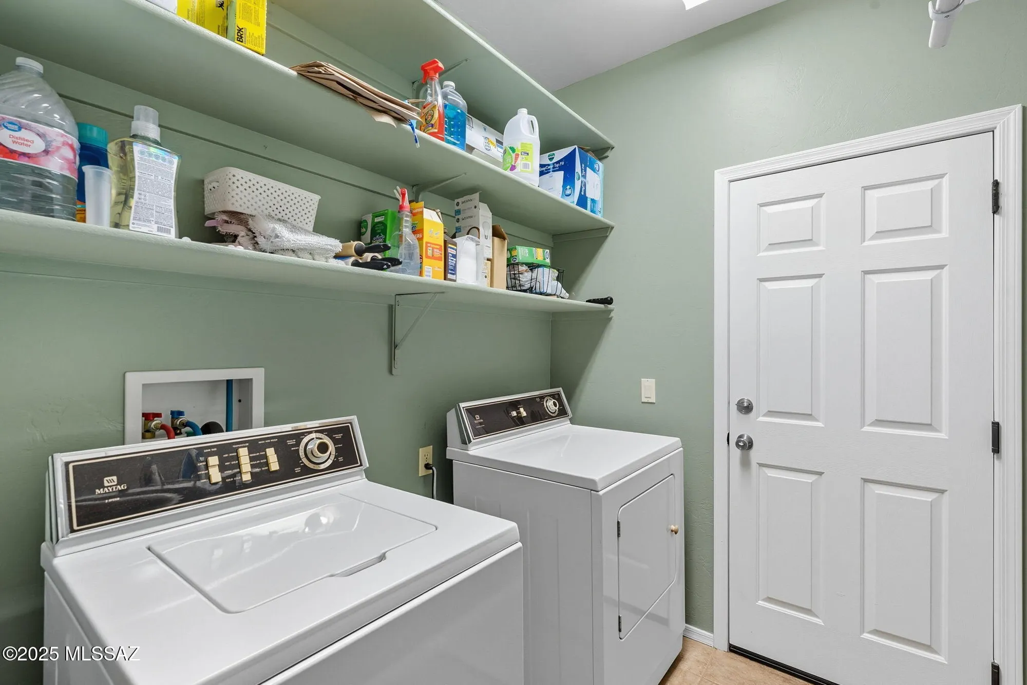 Property Slideshow image 29 of 40 | 897 n delacroix dr, Green Valley, AZ, 85614