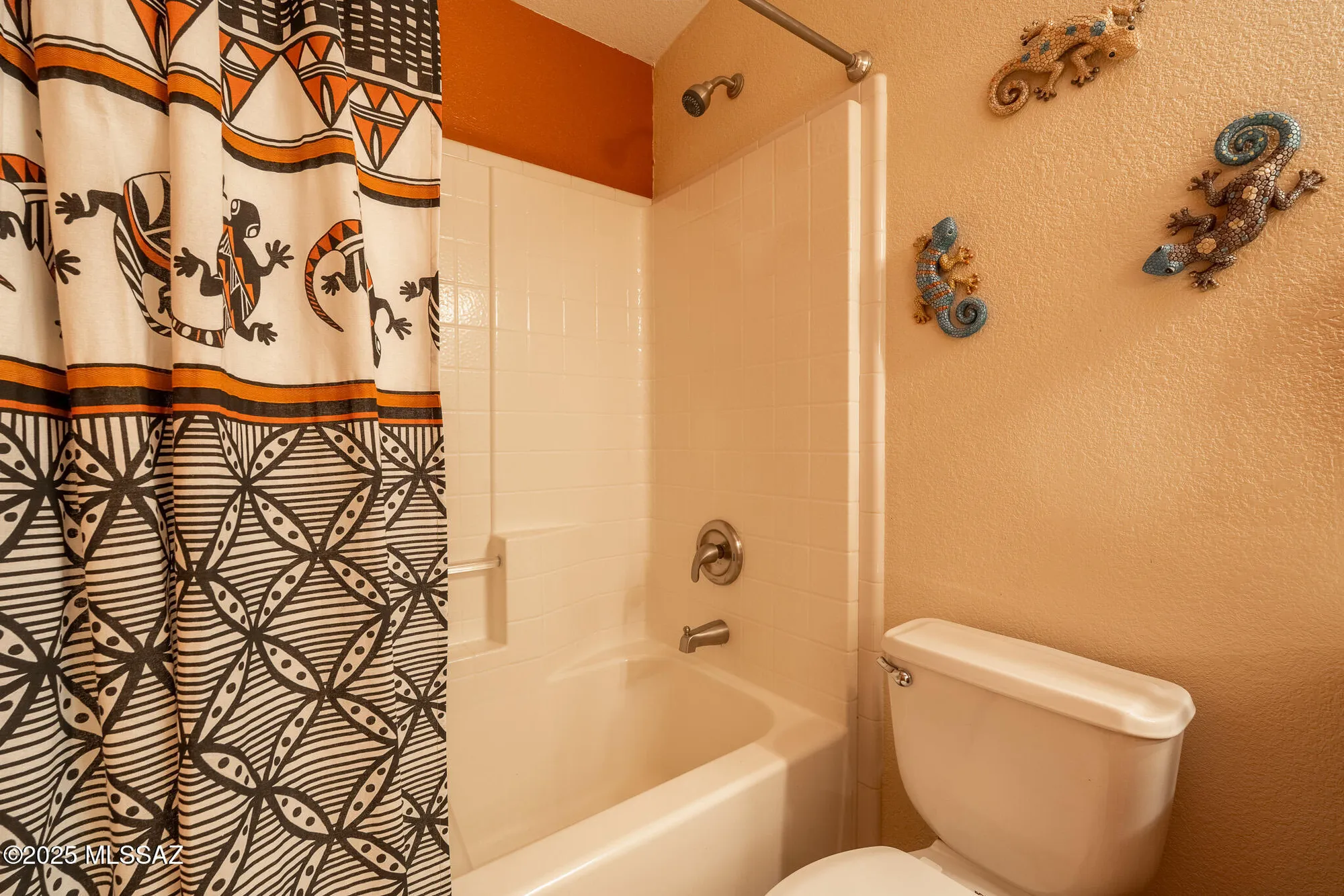 Property Slideshow image 26 of 33 | 269 w rama dr, Green Valley, AZ, 85614