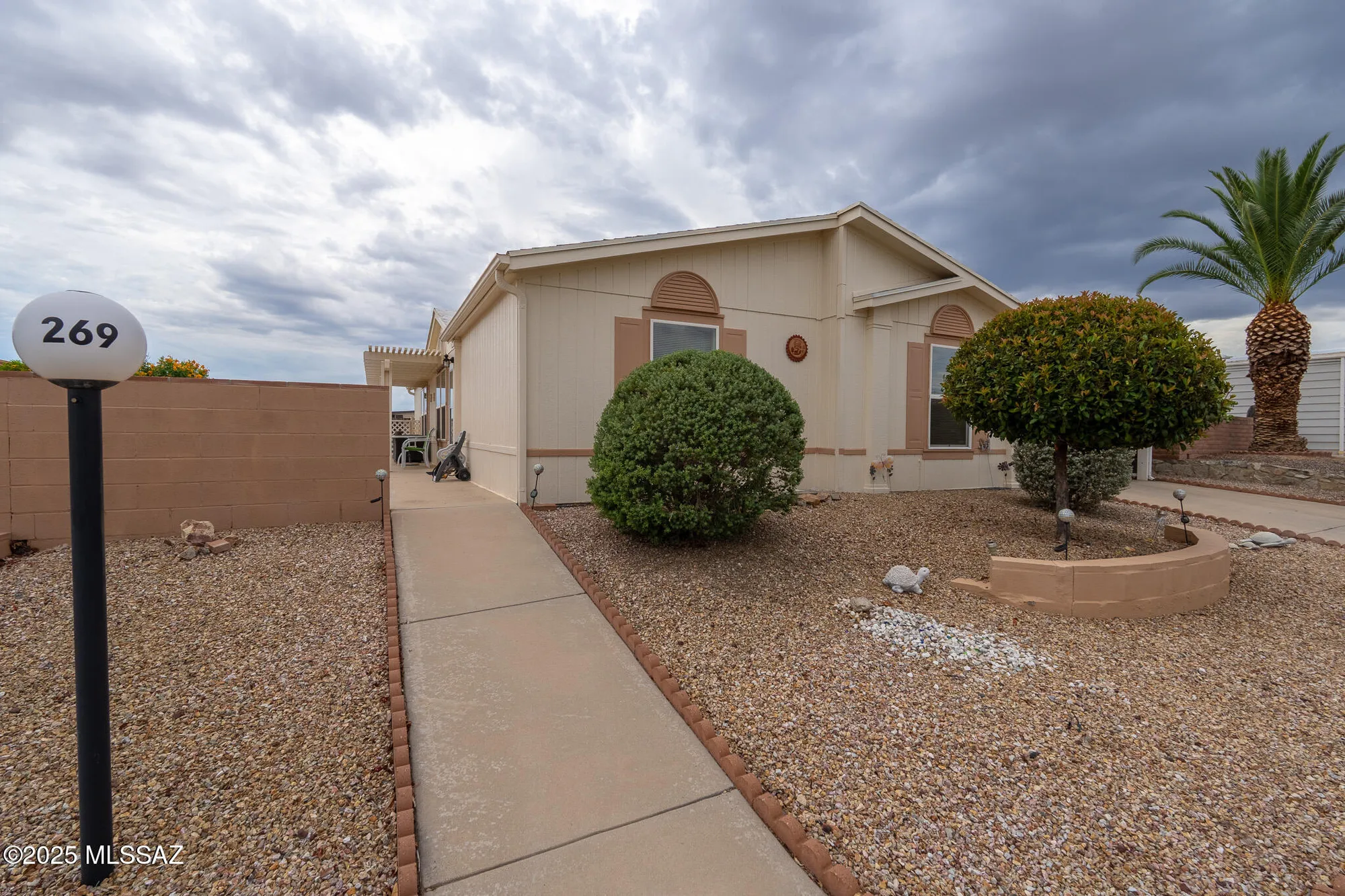 Property Slideshow image 3 of 33 | 269 w rama dr, Green Valley, AZ, 85614