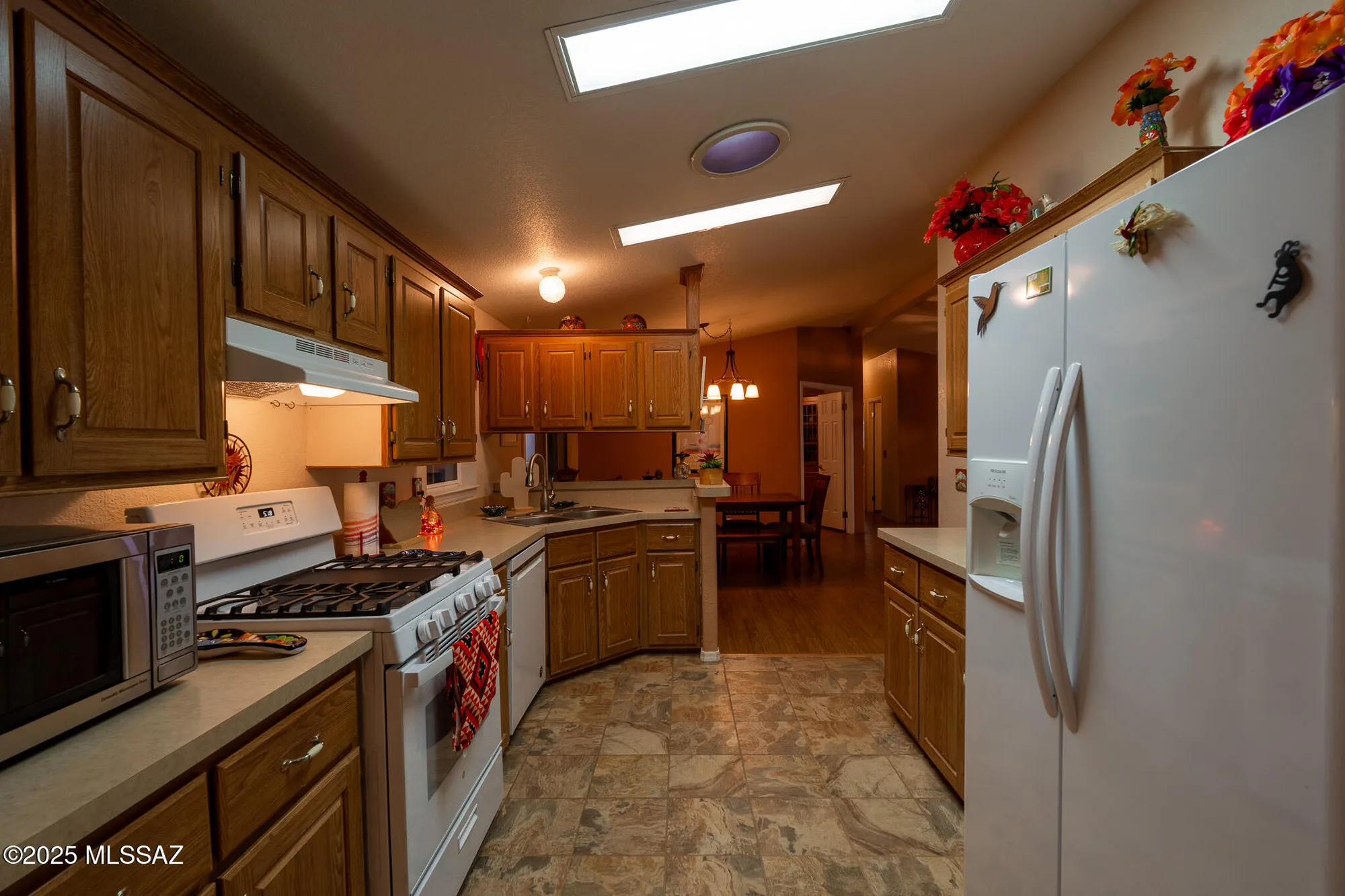 Property Slideshow image 10 of 33 | 269 w rama dr, Green Valley, AZ, 85614