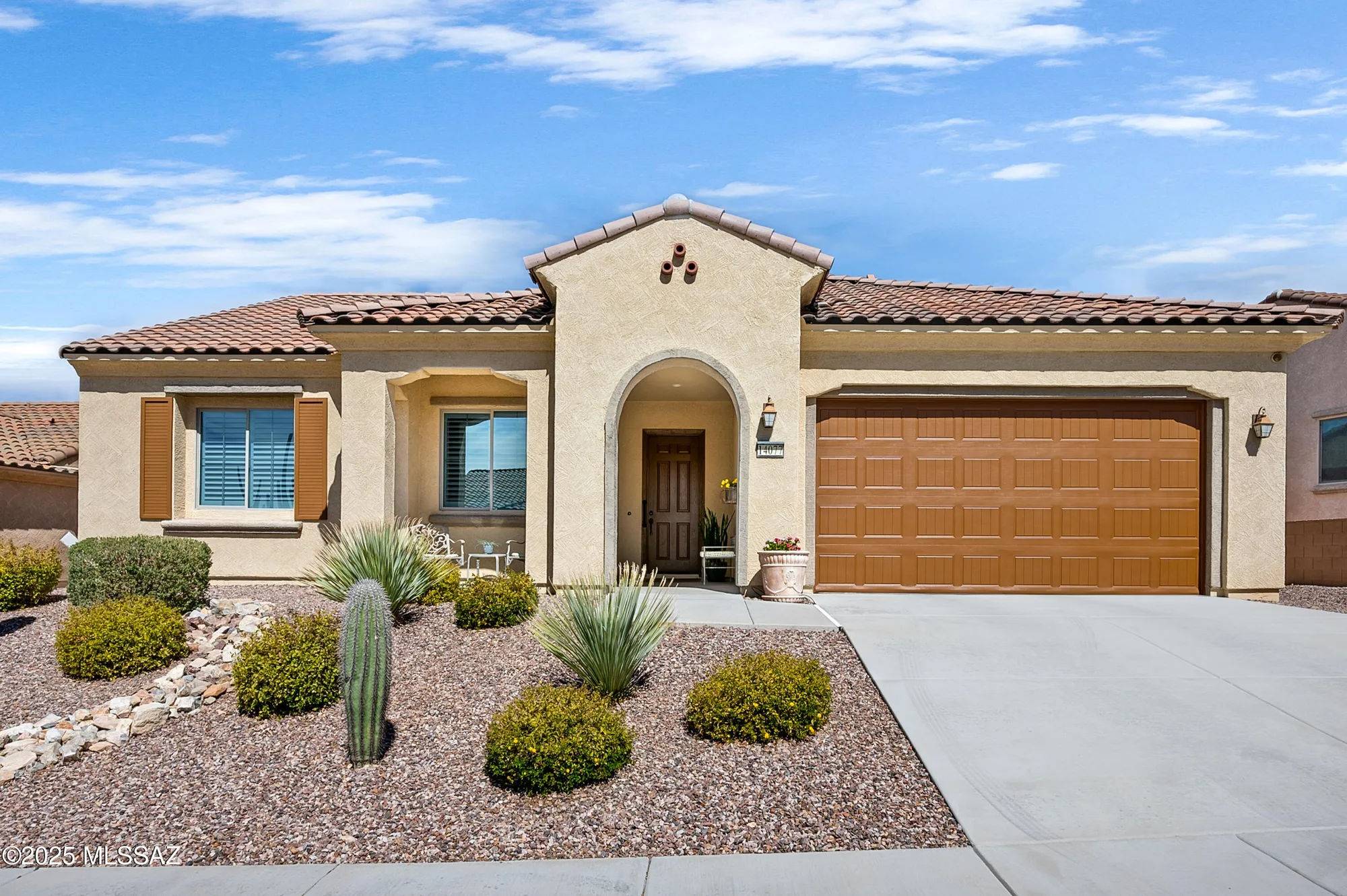 Property Slideshow image 1 of 27 | 14077 n bright angel trl, Marana, AZ, 85658