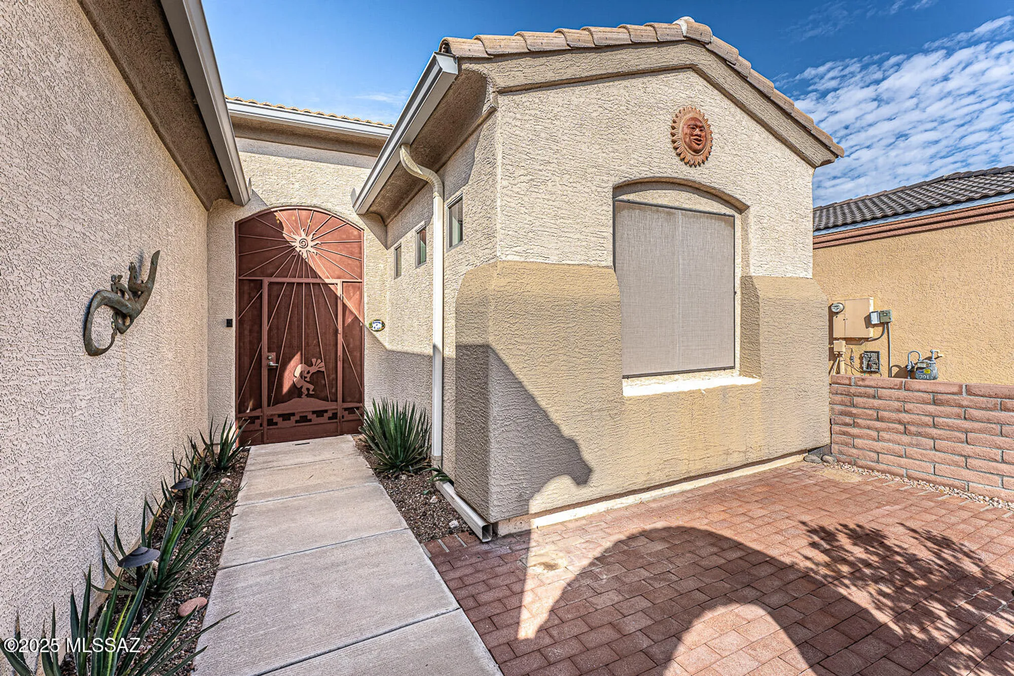 Property Slideshow image 4 of 51 | 267 n via la castellana, Green Valley, AZ, 85614