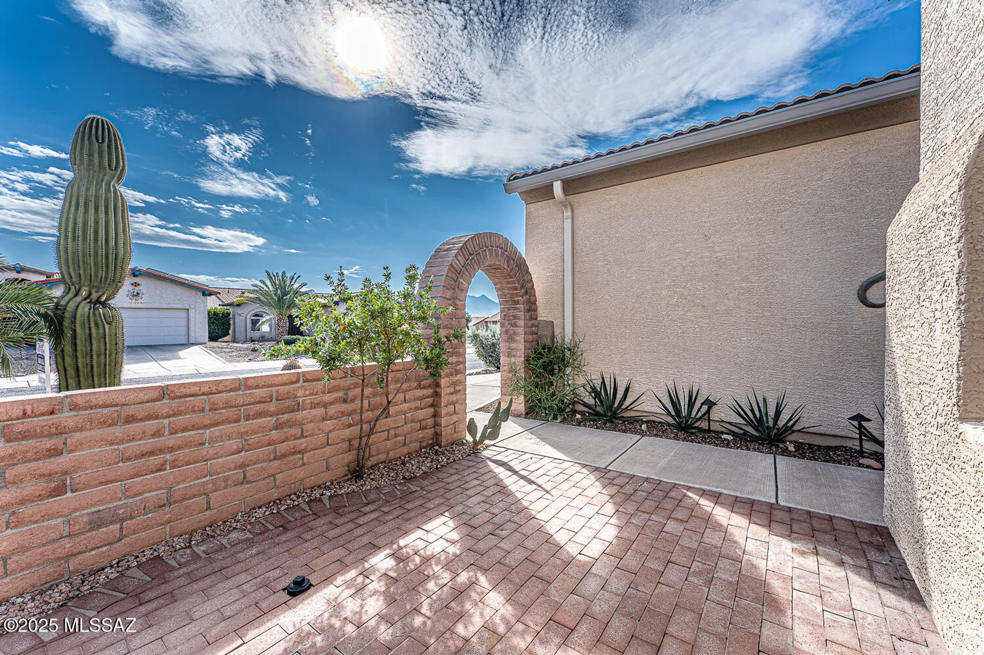 Property Slideshow image 5 of 51 | 267 n via la castellana, Green Valley, AZ, 85614
