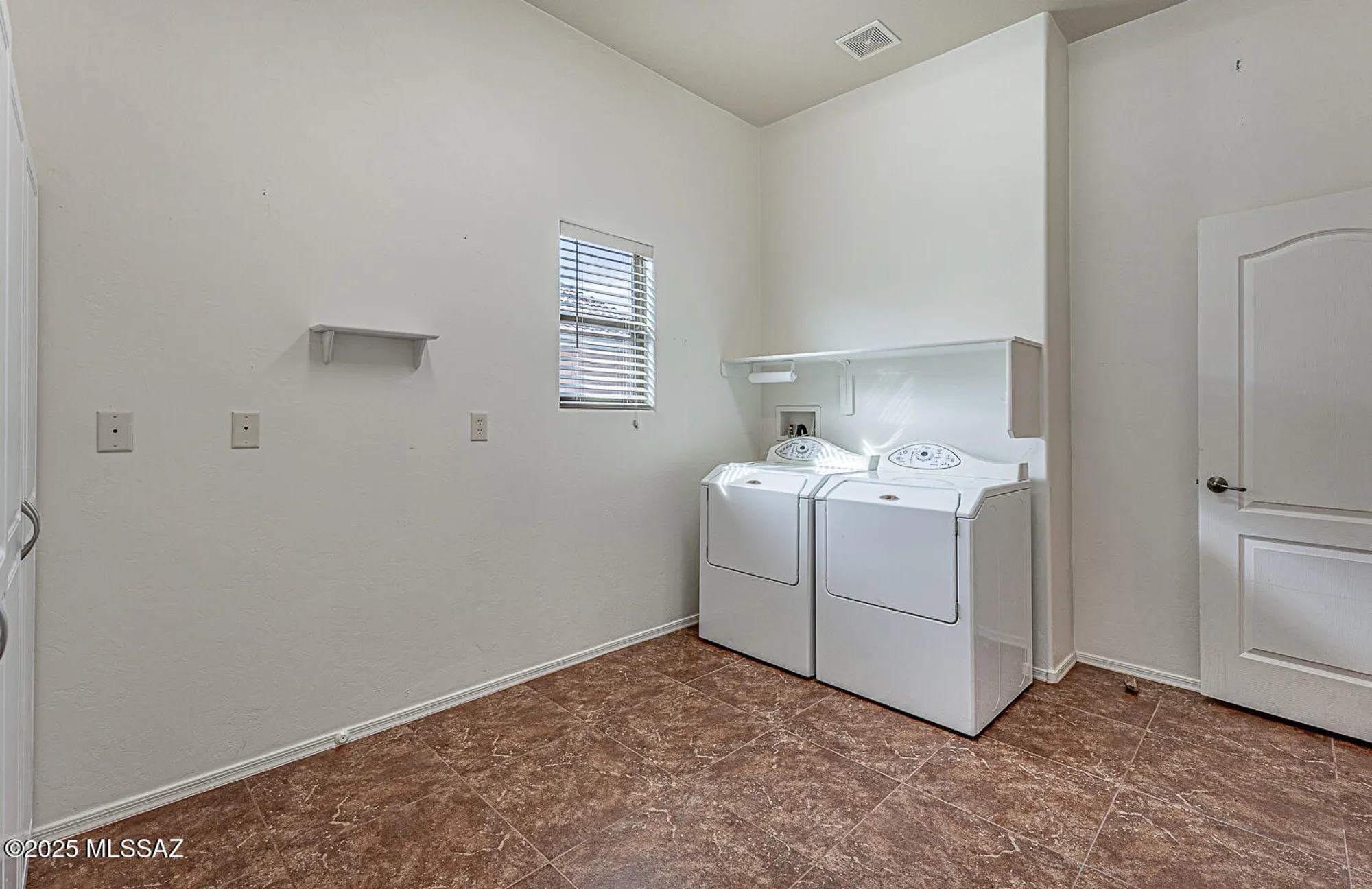 Property Slideshow image 44 of 51 | 267 n via la castellana, Green Valley, AZ, 85614