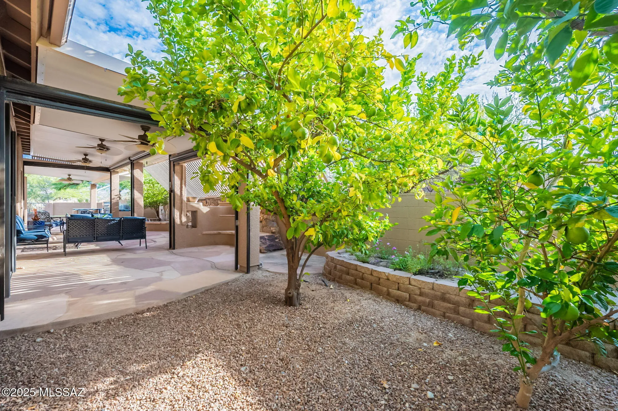 Property Slideshow image 33 of 50 | 38200 s stone ridge ct, Tucson, AZ, 85739