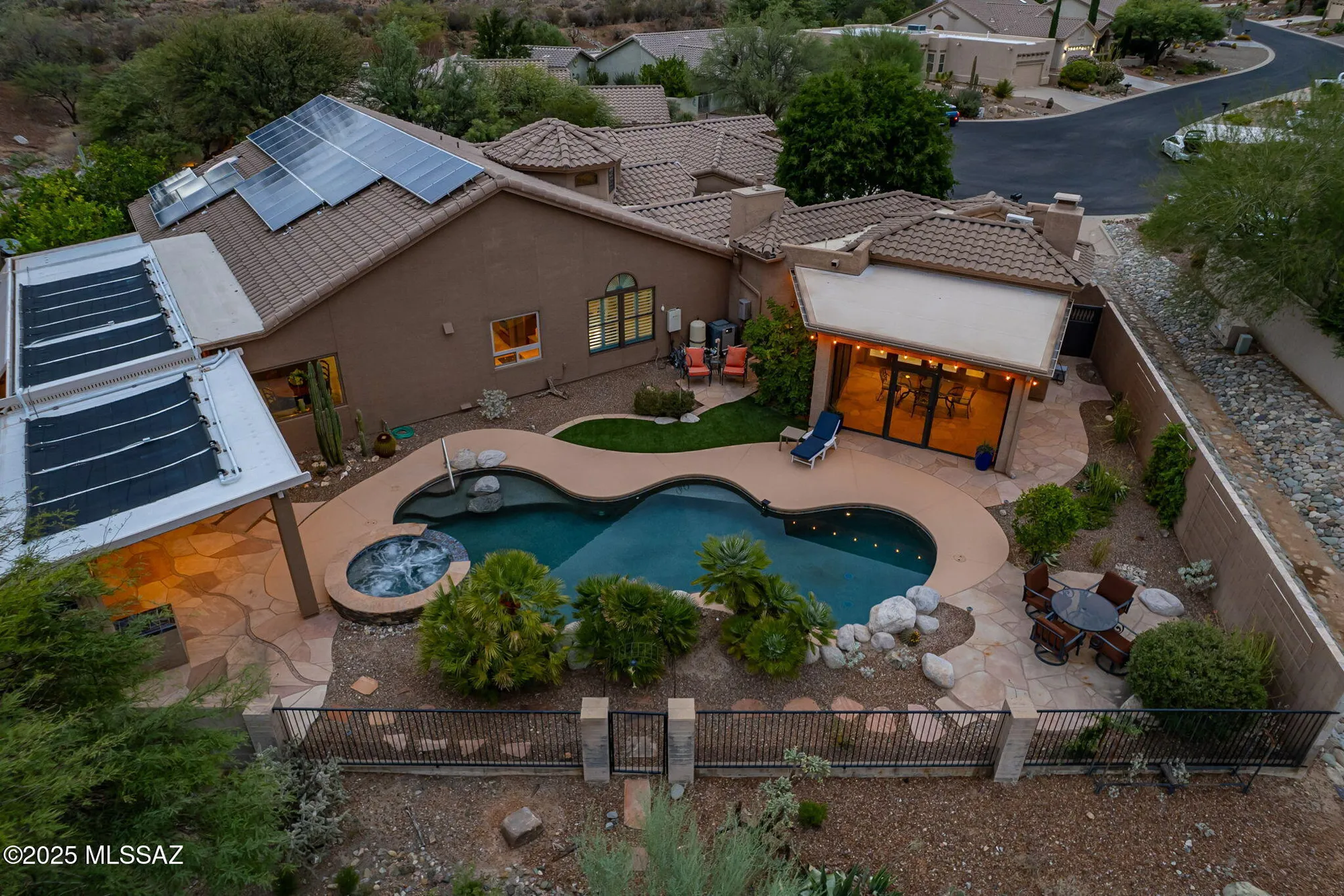 Property Slideshow image 43 of 50 | 38200 s stone ridge ct, Tucson, AZ, 85739