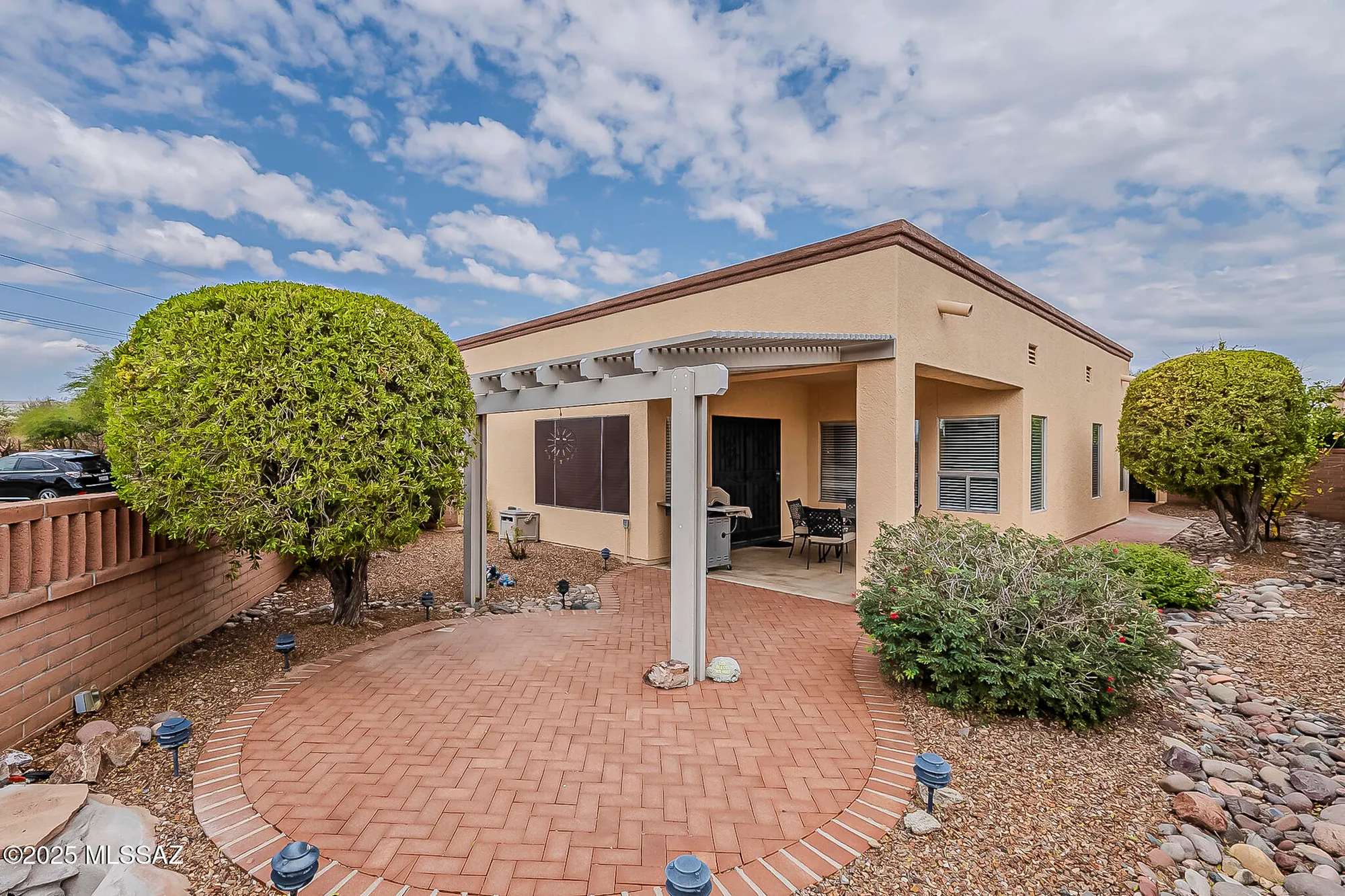 Property Slideshow image 2 of 46 | 4002 s via del picamaderos, Green Valley, AZ, 85622