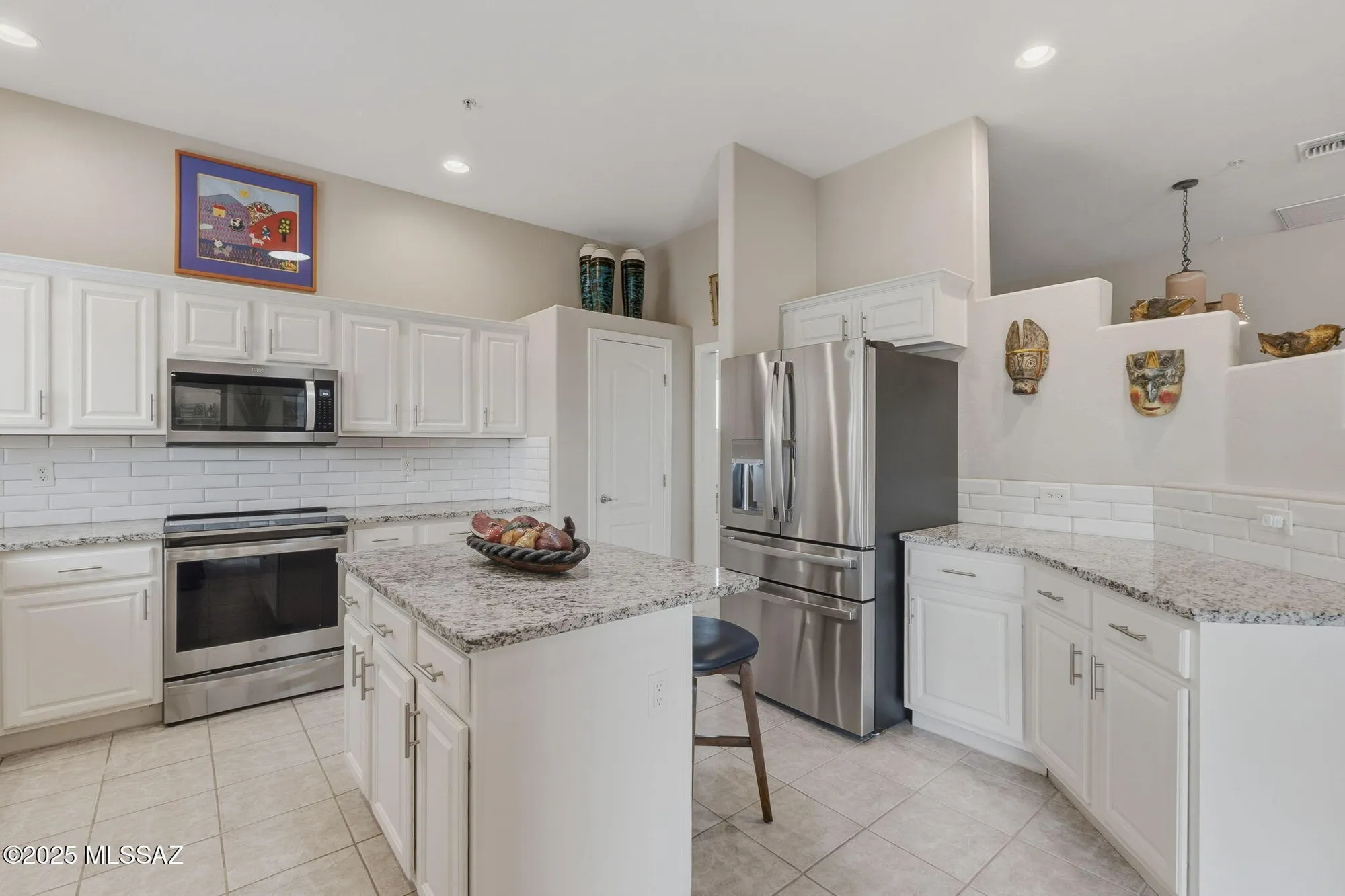 Property Slideshow image 16 of 45 | 3454 s abrego dr, Green Valley, AZ, 85614