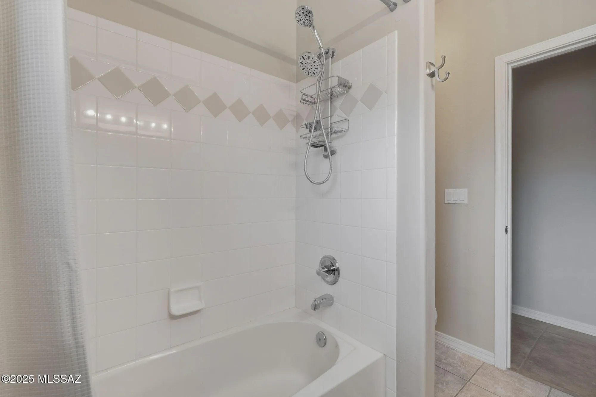 Property Slideshow image 30 of 45 | 3454 s abrego dr, Green Valley, AZ, 85614