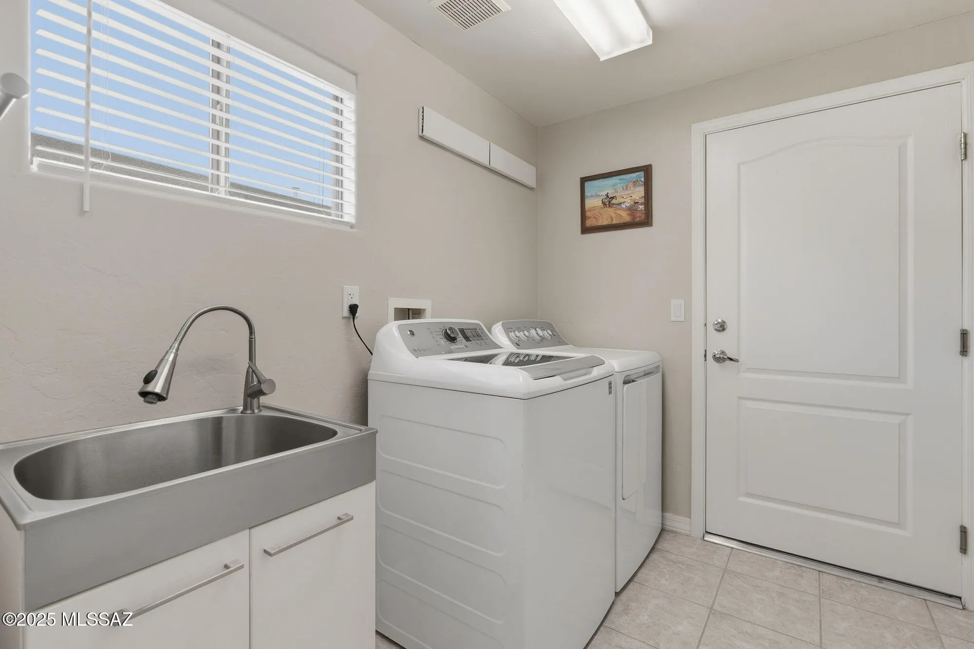 Property Slideshow image 33 of 45 | 3454 s abrego dr, Green Valley, AZ, 85614