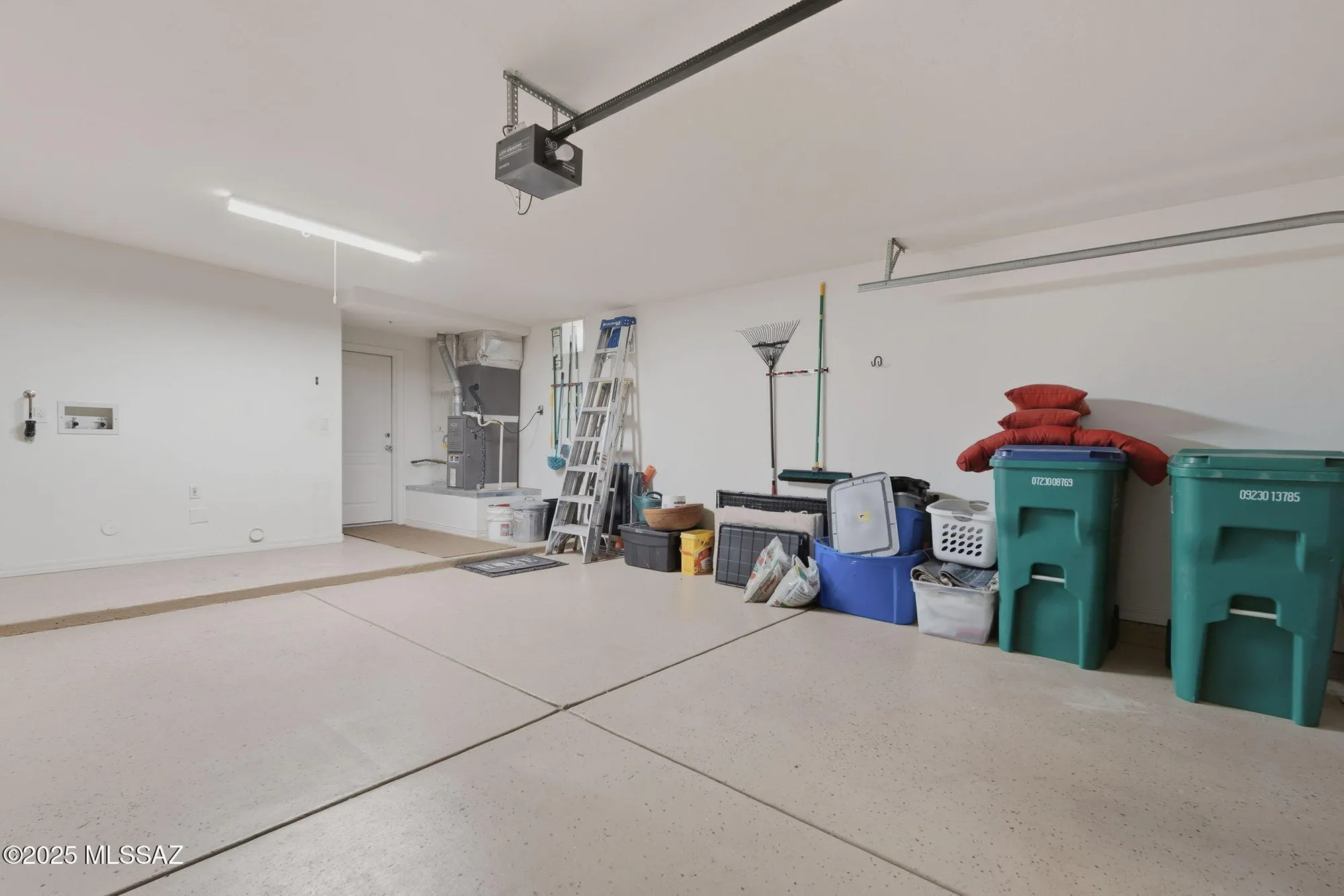 Property Slideshow image 35 of 45 | 3454 s abrego dr, Green Valley, AZ, 85614